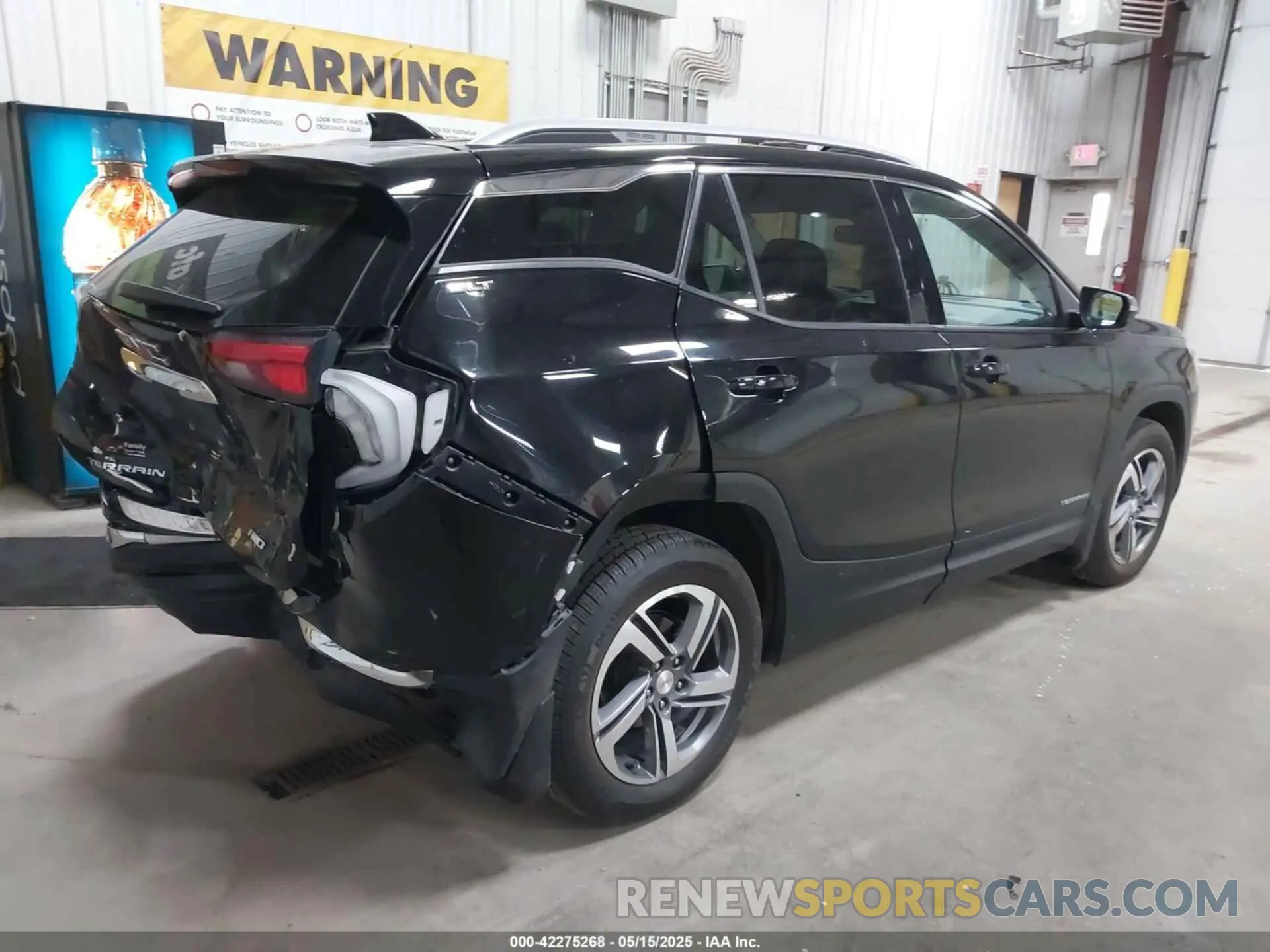 4 Photograph of a damaged car 3GKALVEV6ML330655 GMC TERRAIN 2021