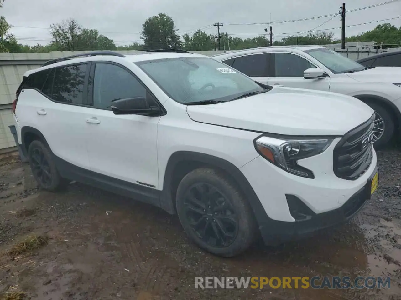 4 Photograph of a damaged car 3GKALVEV6ML385803 GMC TERRAIN 2021