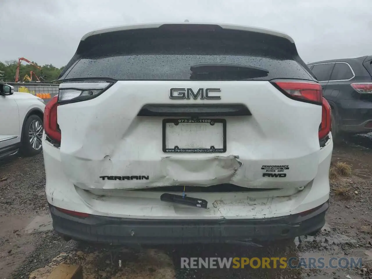 6 Photograph of a damaged car 3GKALVEV6ML385803 GMC TERRAIN 2021
