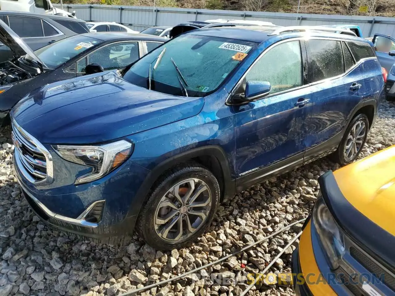 1 Photograph of a damaged car 3GKALVEV8ML315512 GMC TERRAIN 2021