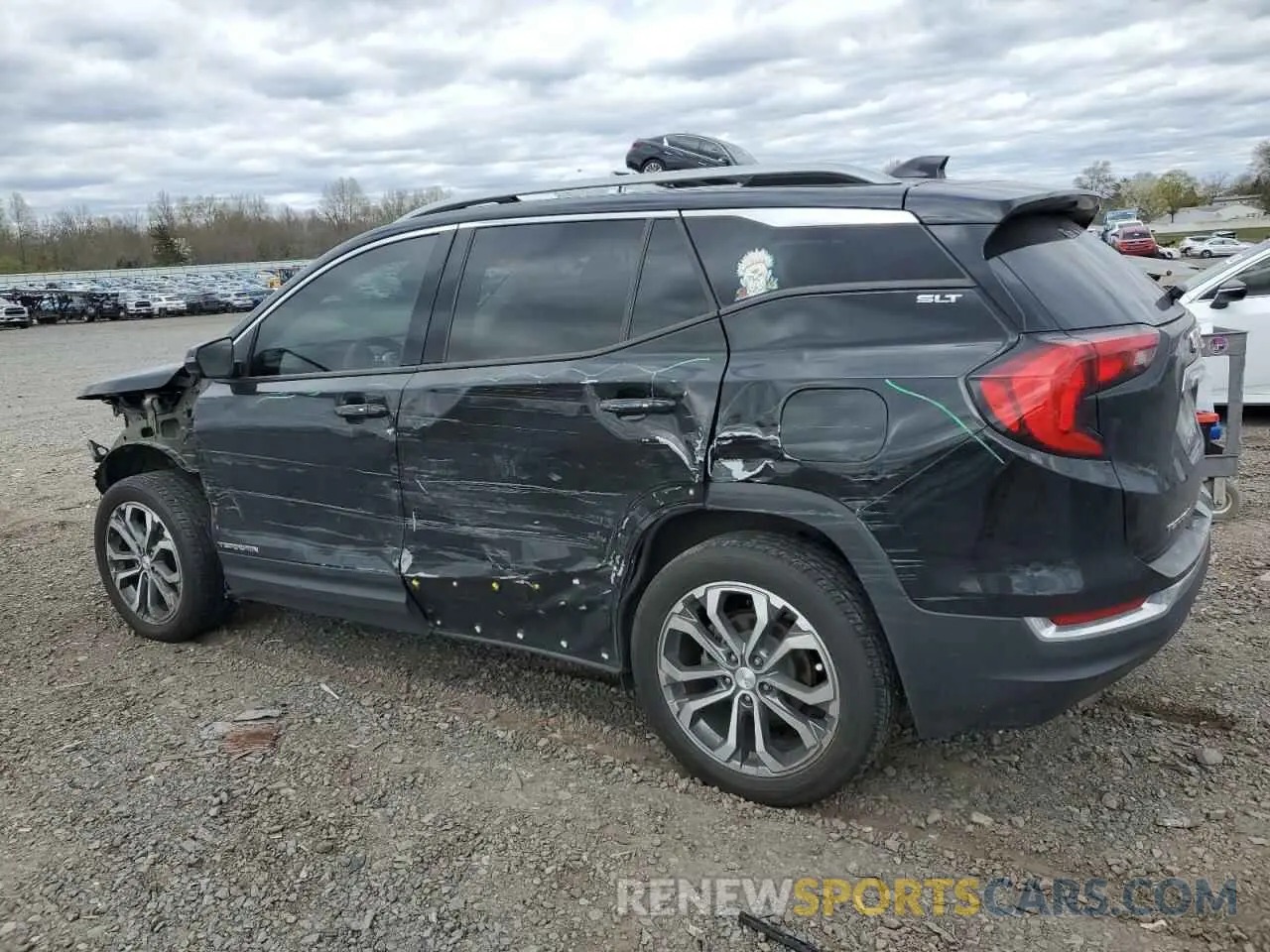 2 Photograph of a damaged car 3GKALVEV8ML317678 GMC TERRAIN 2021
