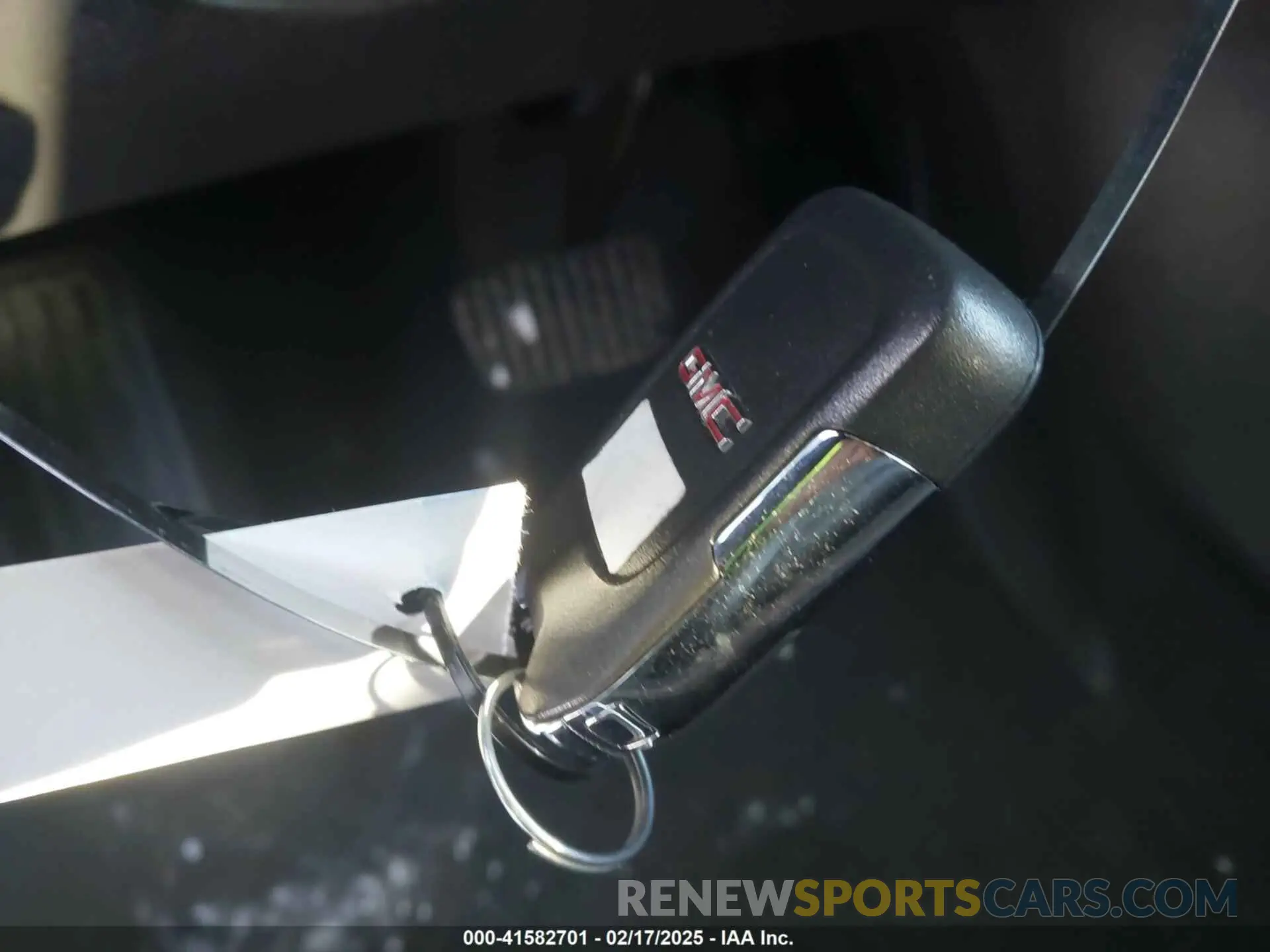 11 Photograph of a damaged car 3GKALVEV8ML374592 GMC TERRAIN 2021