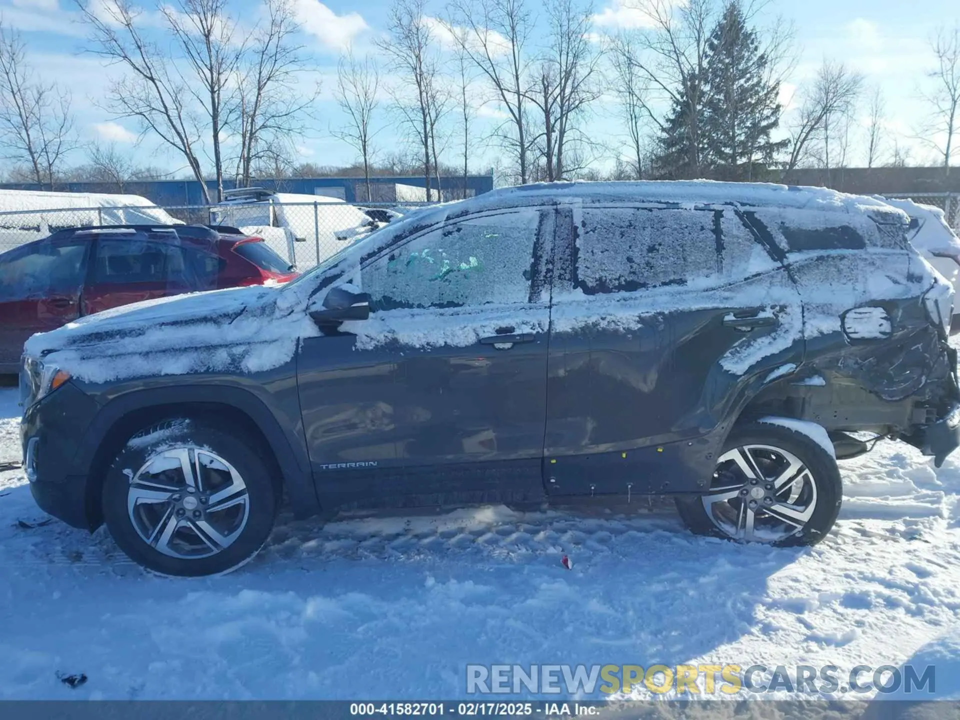 14 Photograph of a damaged car 3GKALVEV8ML374592 GMC TERRAIN 2021