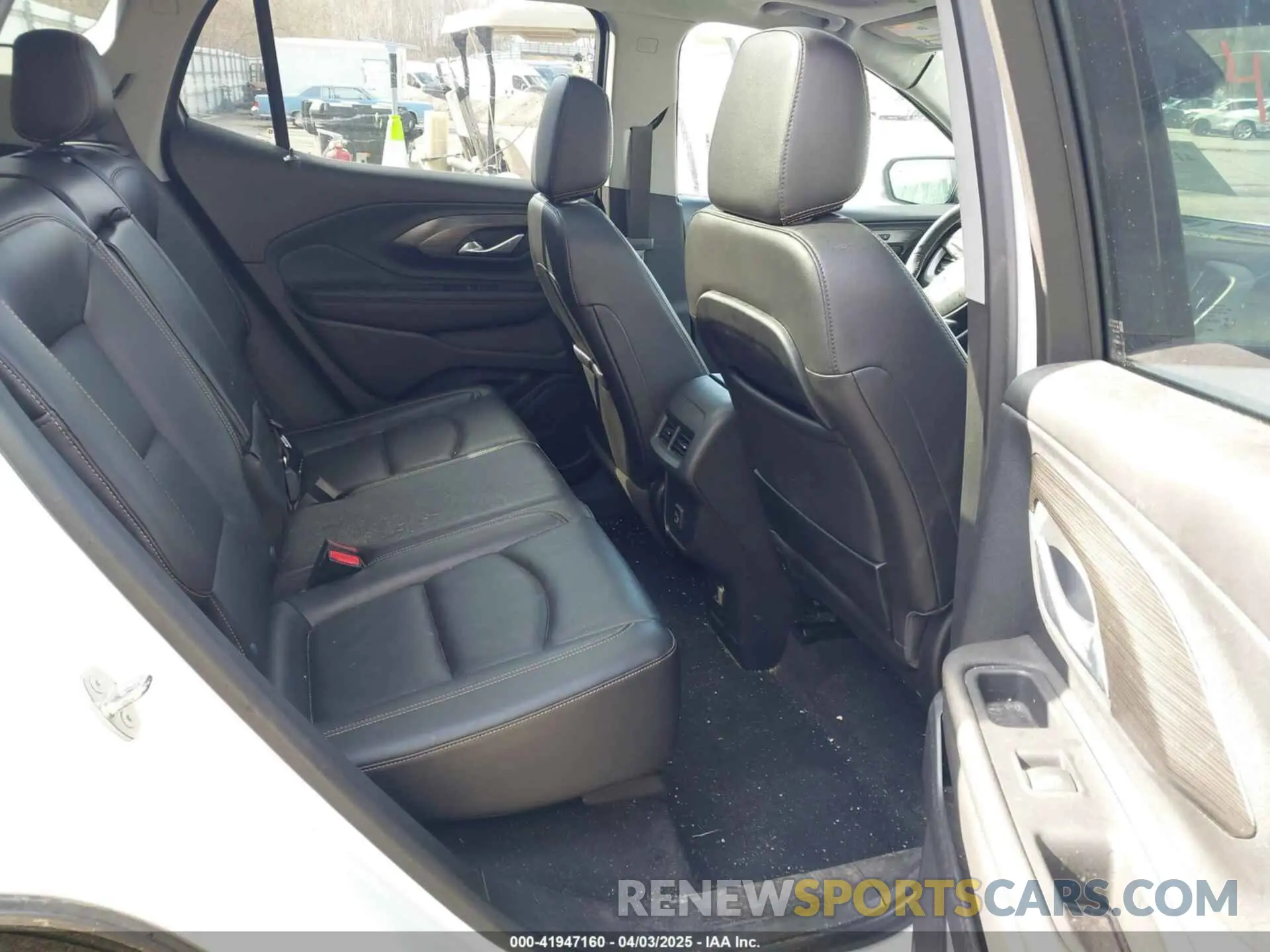 8 Photograph of a damaged car 3GKALVEV9ML388548 GMC TERRAIN 2021
