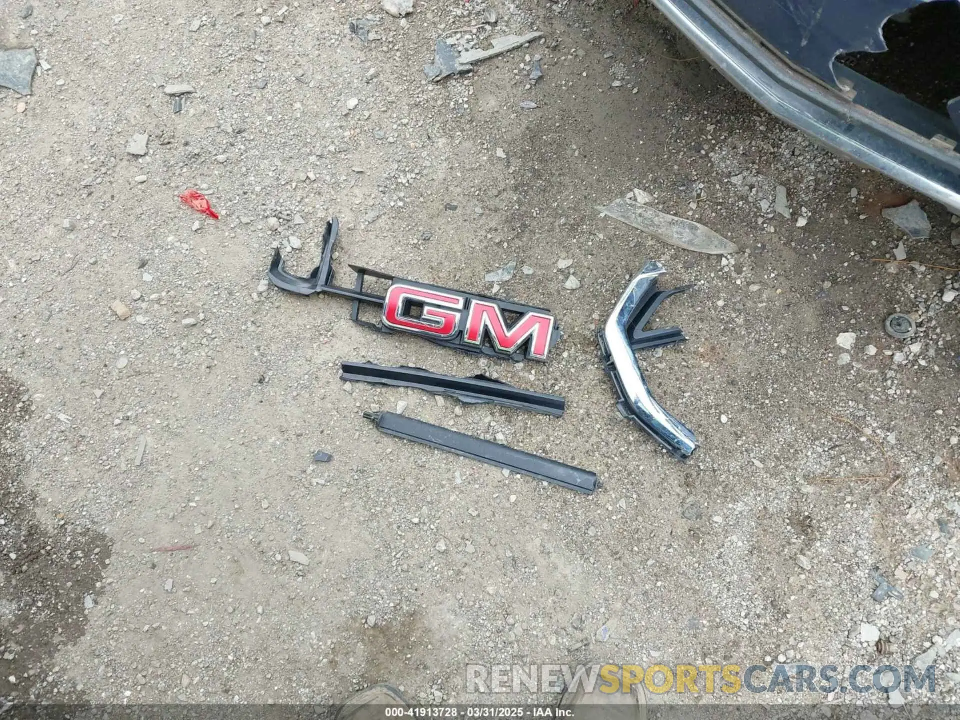 12 Photograph of a damaged car 3GKALMEV1NL166310 GMC TERRAIN 2022