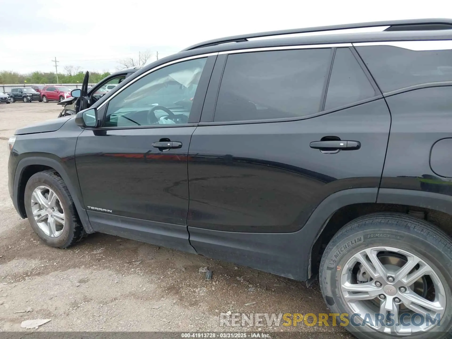 15 Photograph of a damaged car 3GKALMEV1NL166310 GMC TERRAIN 2022
