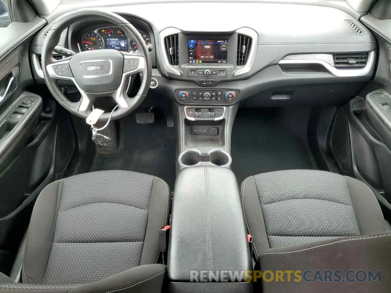 8 Photograph of a damaged car 3GKALMEV1NL203016 GMC TERRAIN 2022