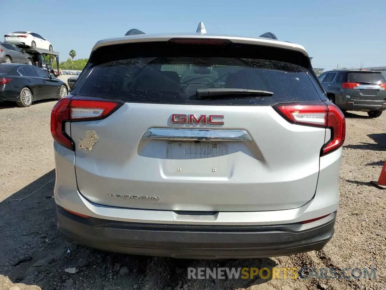 6 Photograph of a damaged car 3GKALMEV1NL209768 GMC TERRAIN 2022
