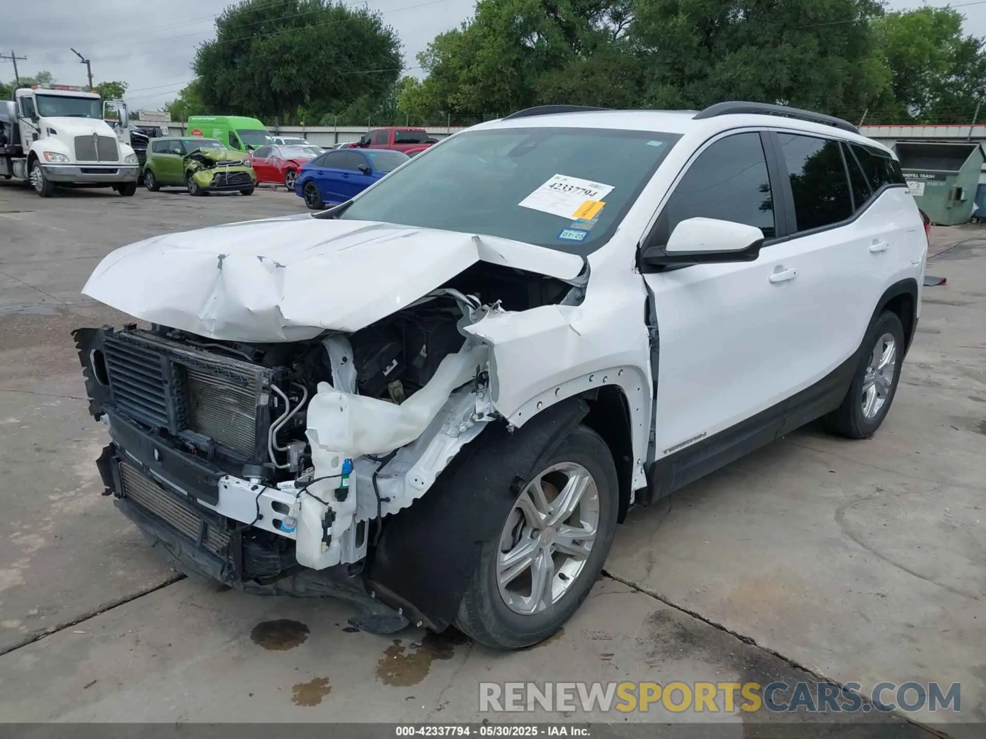2 Photograph of a damaged car 3GKALMEV2NL137933 GMC TERRAIN 2022