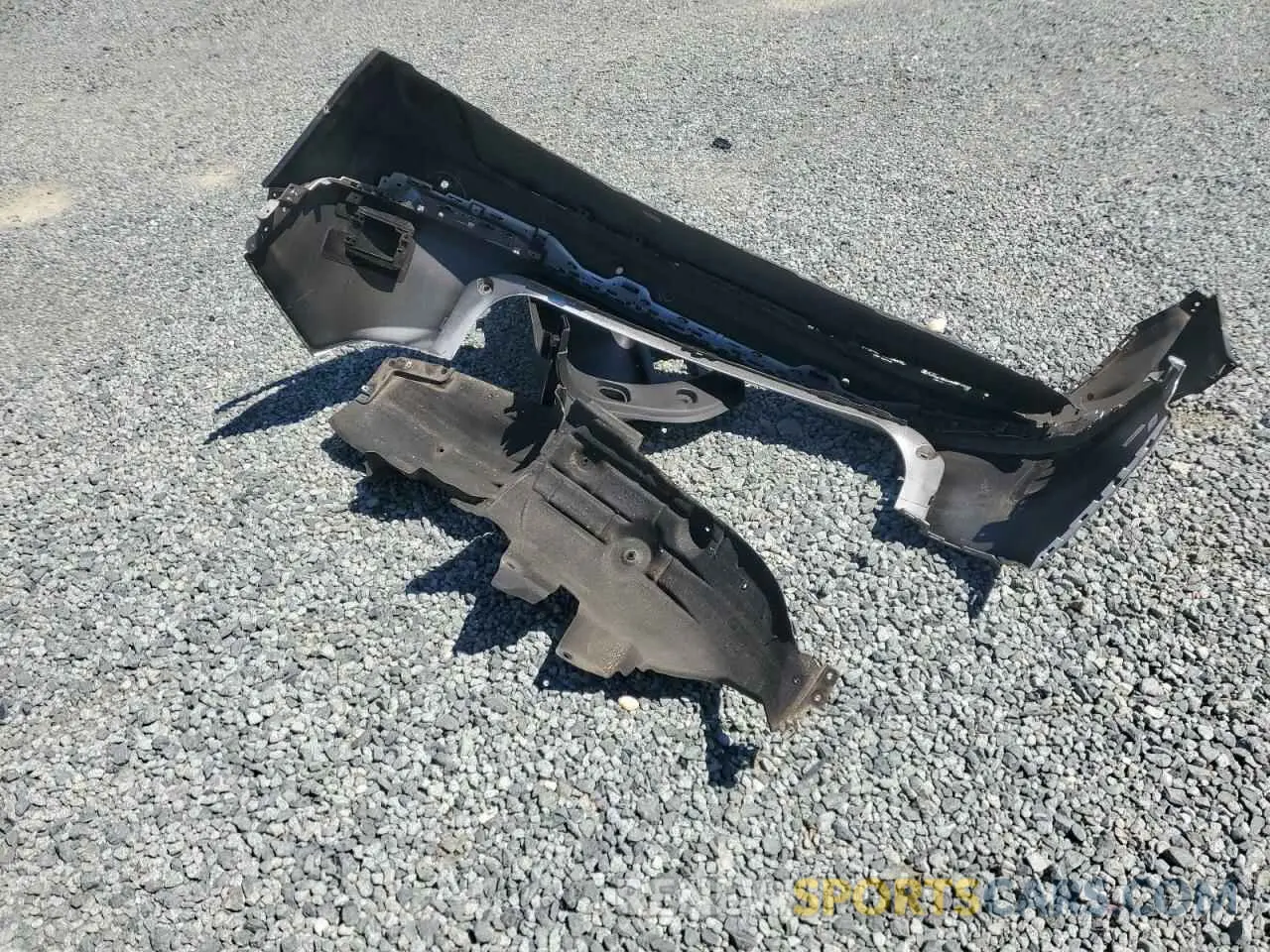 12 Photograph of a damaged car 3GKALMEV2NL209407 GMC TERRAIN 2022