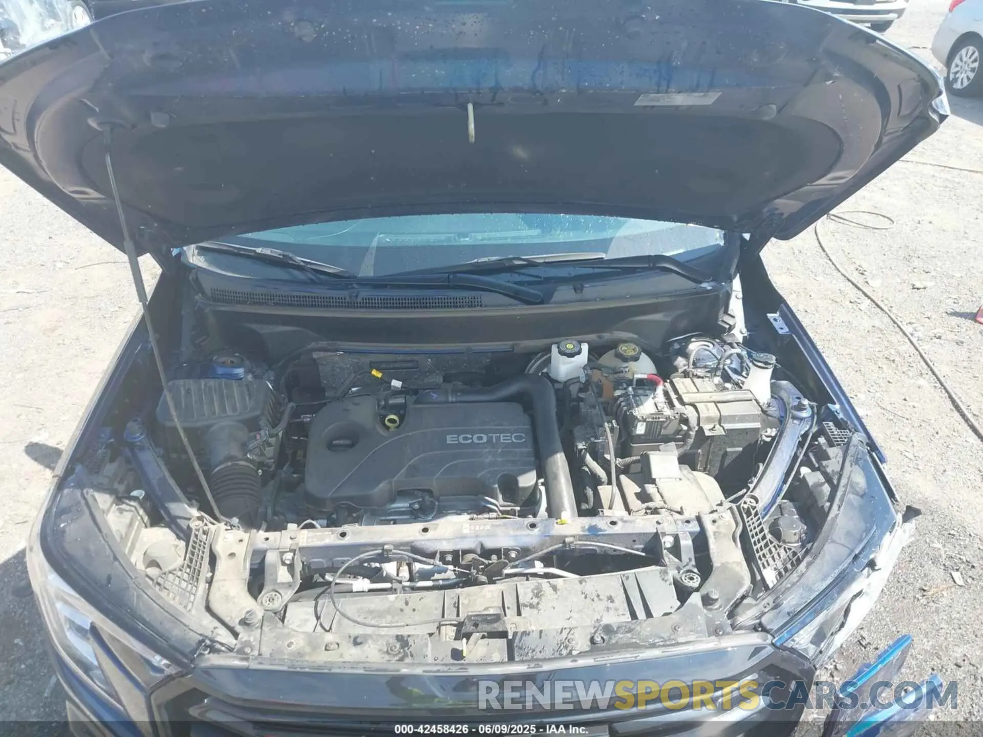 10 Photograph of a damaged car 3GKALMEV2NL265542 GMC TERRAIN 2022