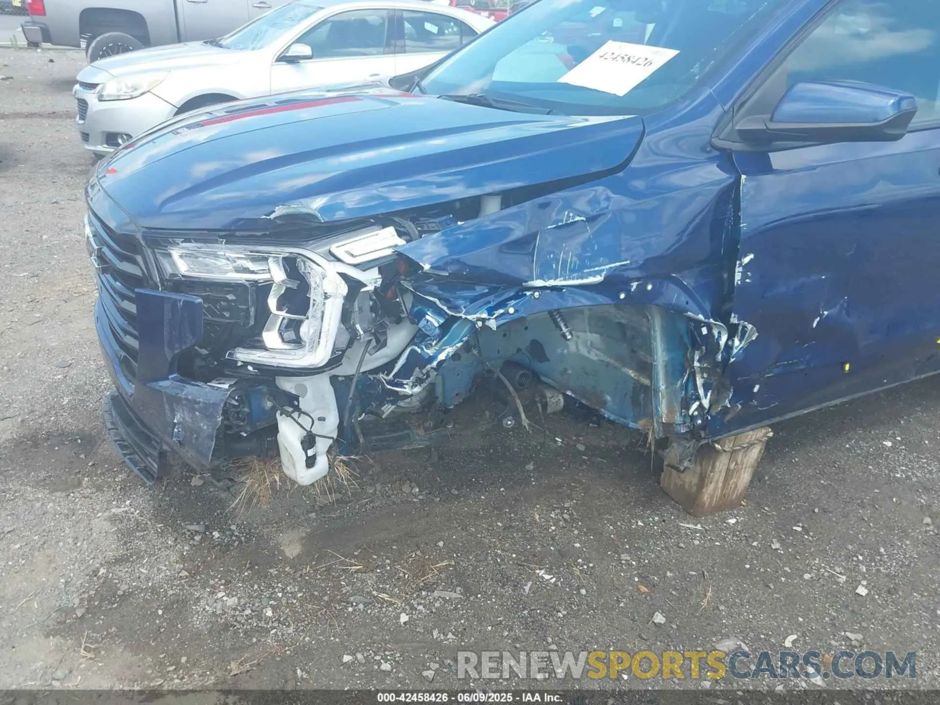 6 Photograph of a damaged car 3GKALMEV2NL265542 GMC TERRAIN 2022