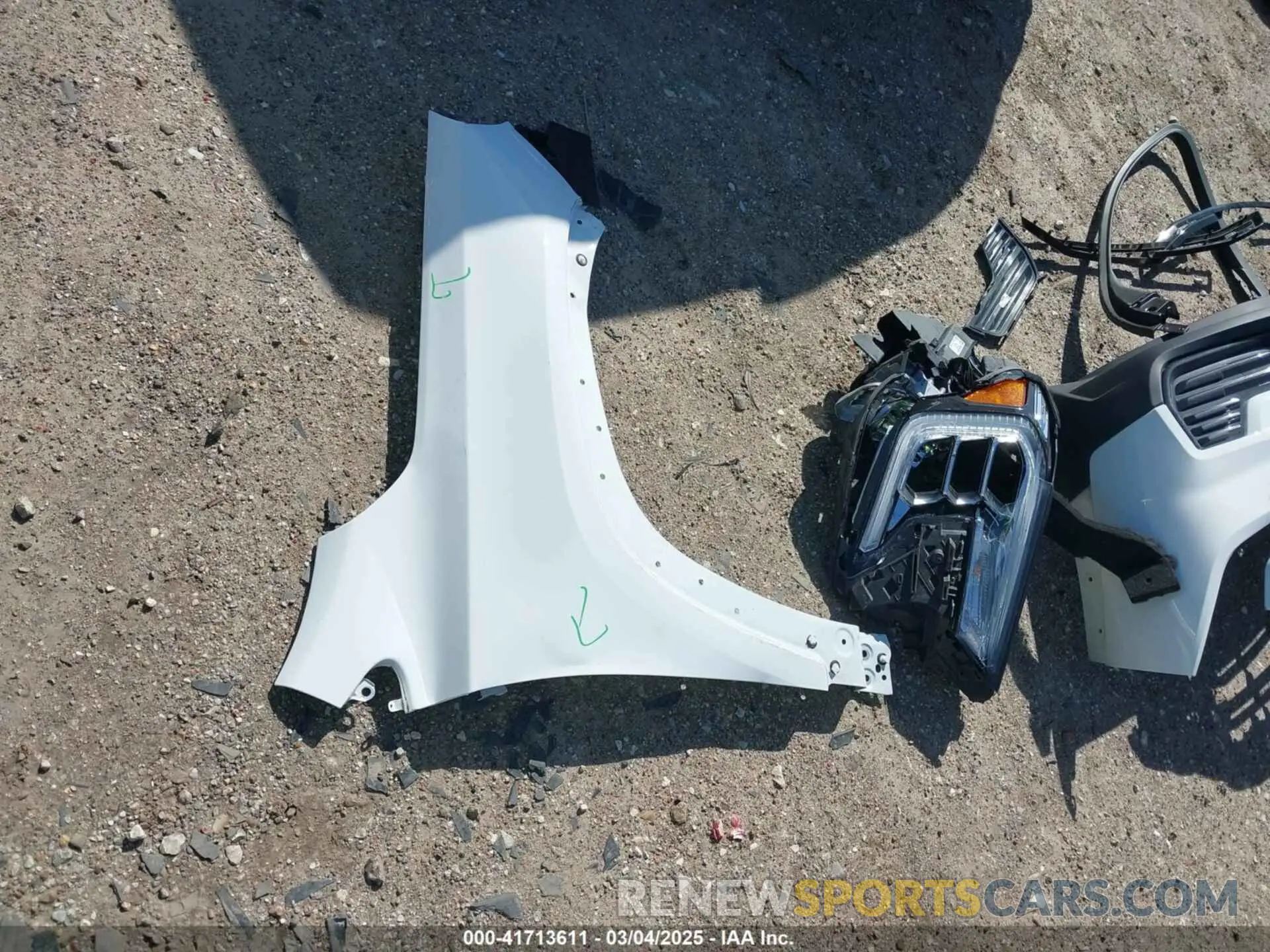 12 Photograph of a damaged car 3GKALMEV2NL273267 GMC TERRAIN 2022