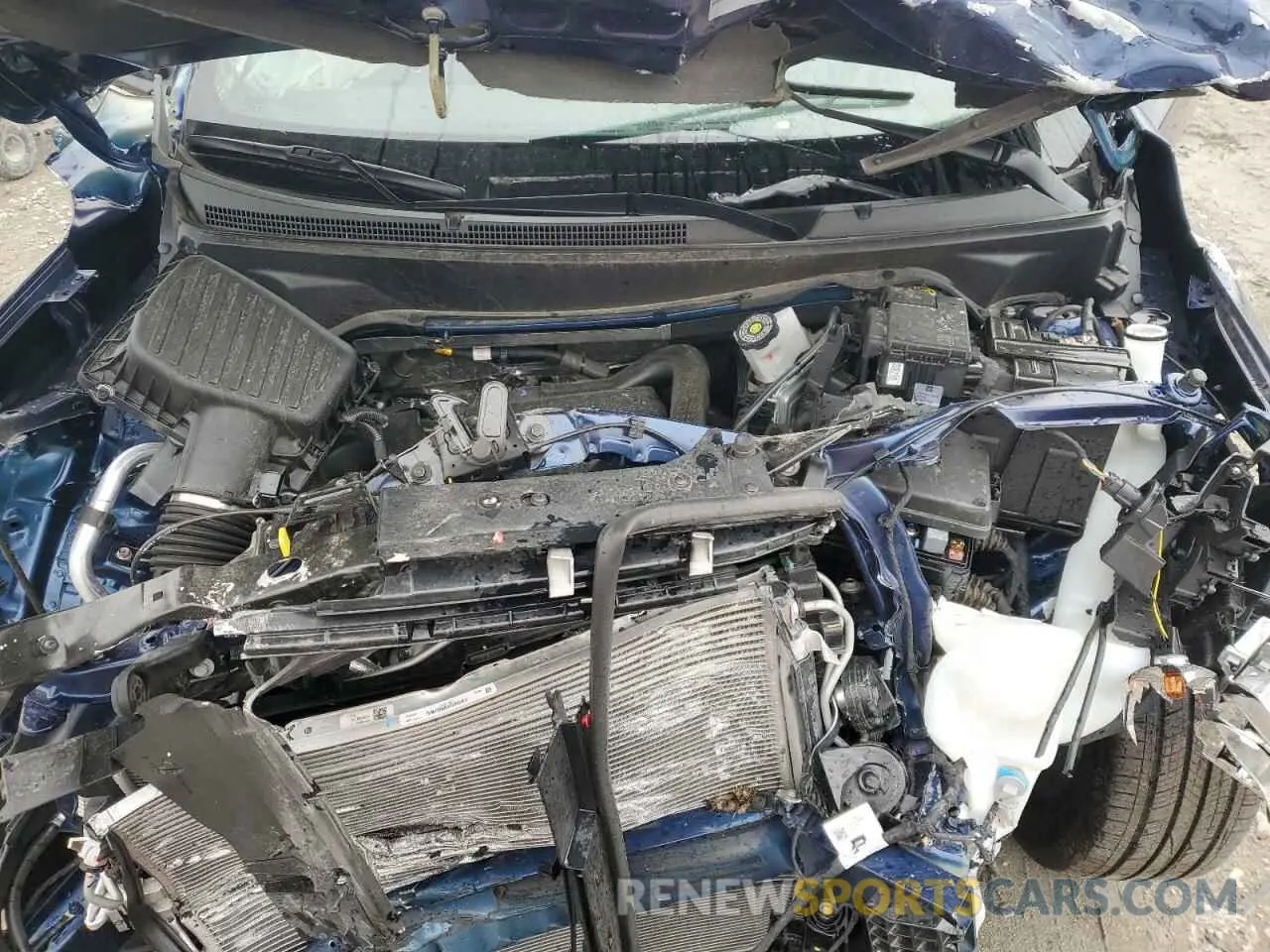 11 Photograph of a damaged car 3GKALMEV2NL275388 GMC TERRAIN 2022