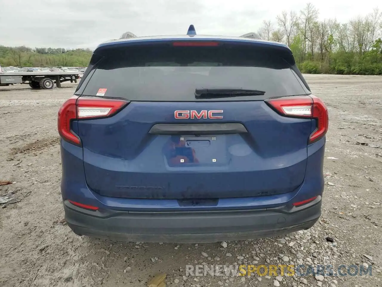 6 Photograph of a damaged car 3GKALMEV2NL275388 GMC TERRAIN 2022