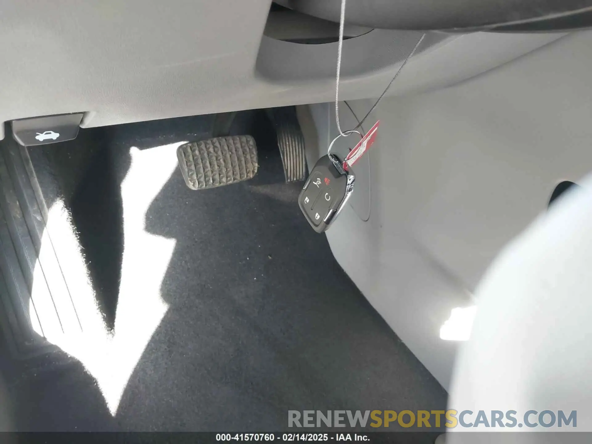 11 Photograph of a damaged car 3GKALMEV3NL140632 GMC TERRAIN 2022