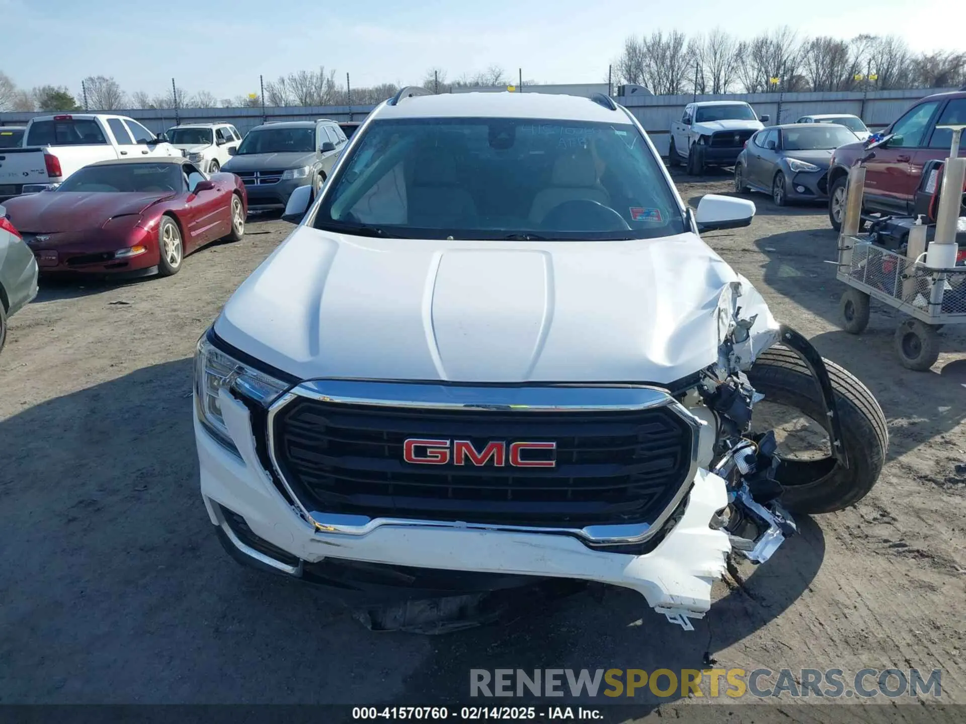 12 Photograph of a damaged car 3GKALMEV3NL140632 GMC TERRAIN 2022