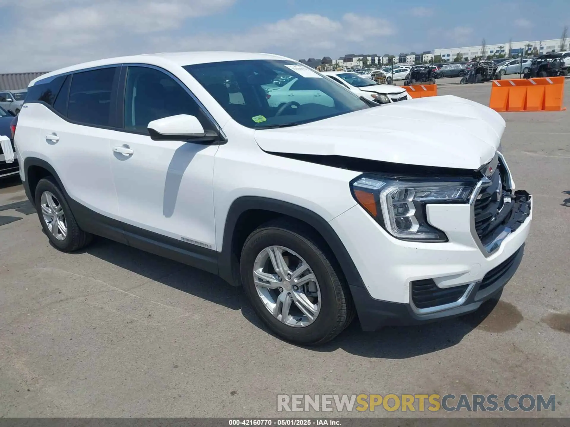 1 Photograph of a damaged car 3GKALMEV3NL228452 GMC TERRAIN 2022