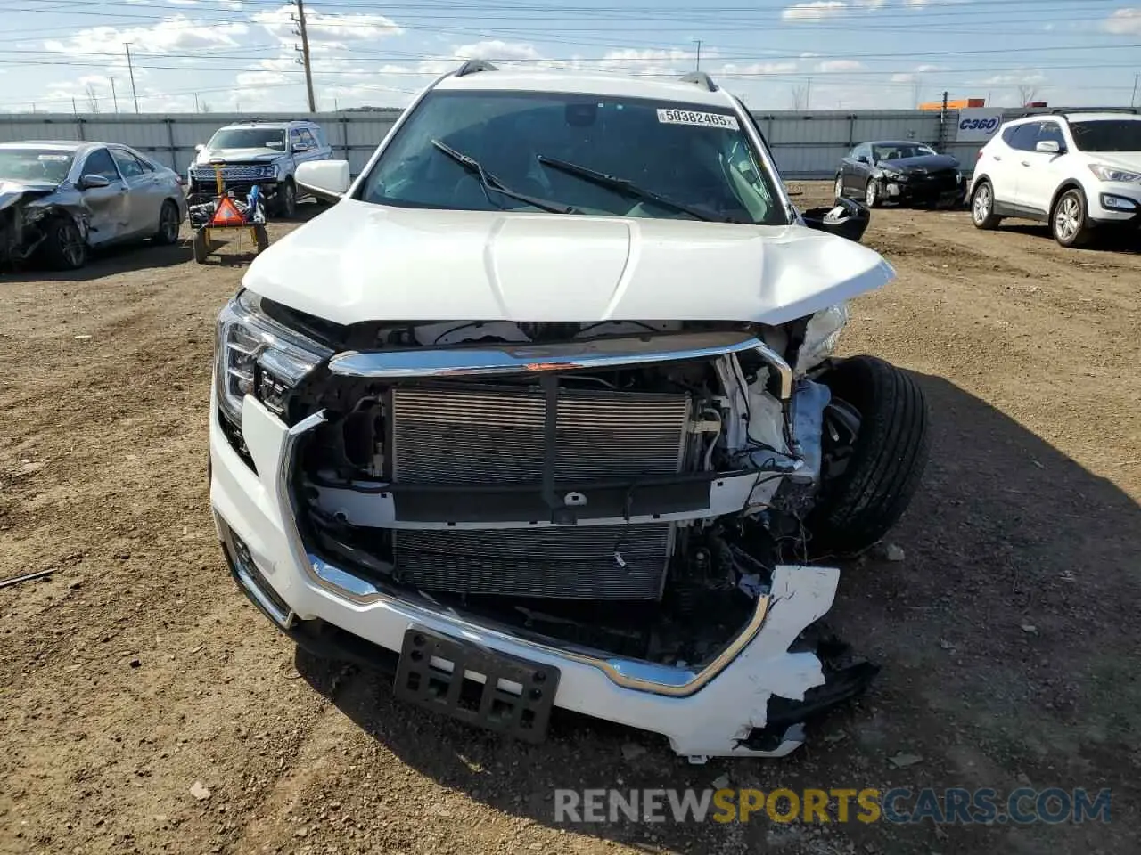 5 Photograph of a damaged car 3GKALMEV3NL306843 GMC TERRAIN 2022