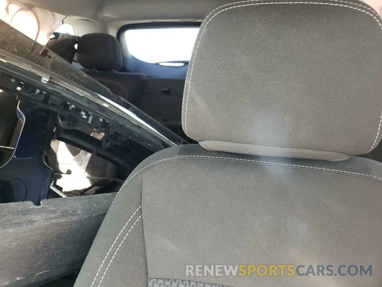 10 Photograph of a damaged car 3GKALMEV4NL304406 GMC TERRAIN 2022