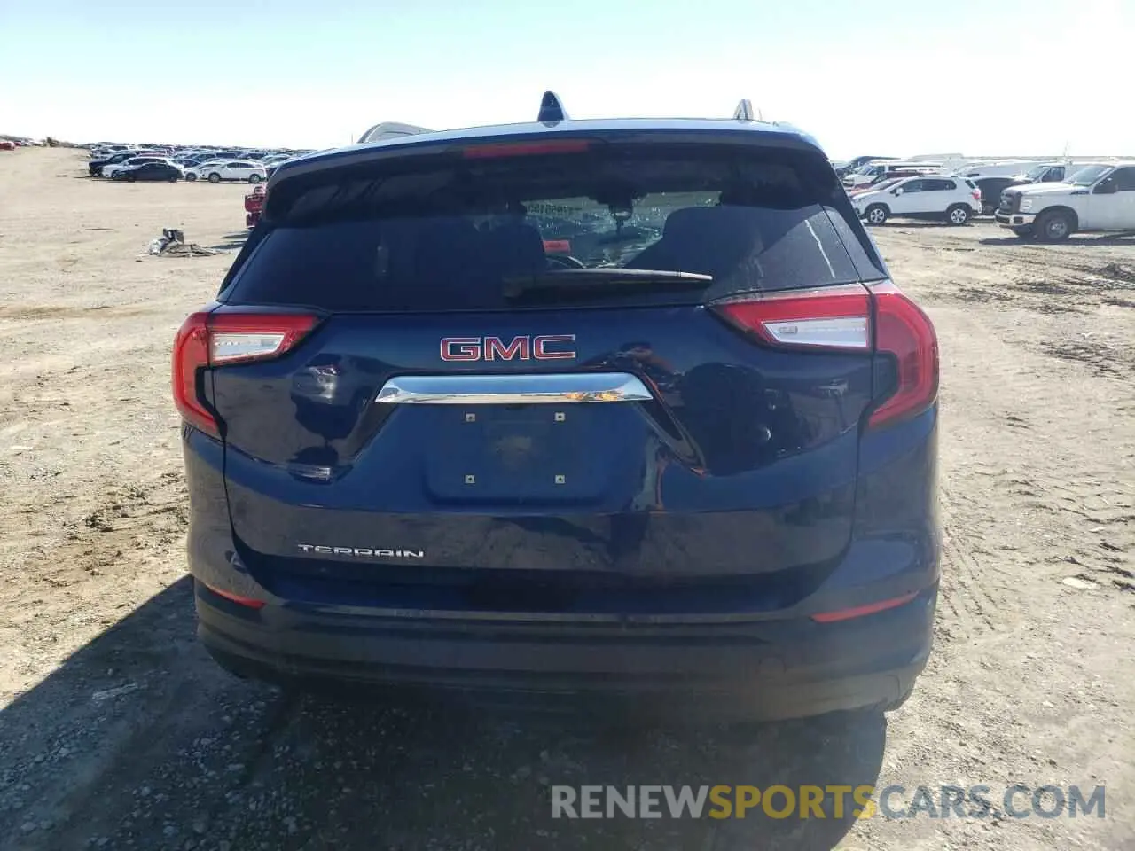 6 Photograph of a damaged car 3GKALMEV4NL304406 GMC TERRAIN 2022