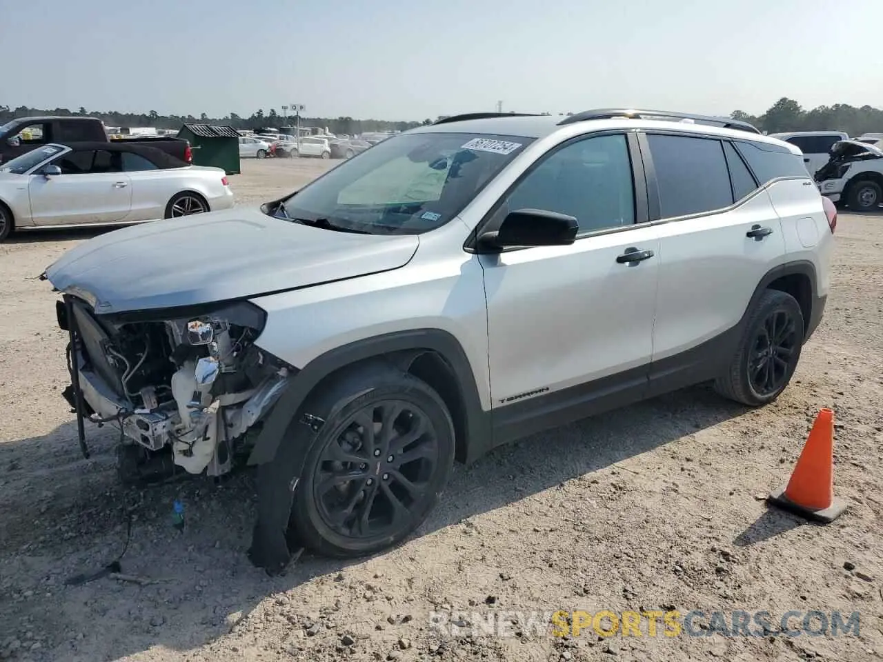 1 Photograph of a damaged car 3GKALMEV5NL172353 GMC TERRAIN 2022