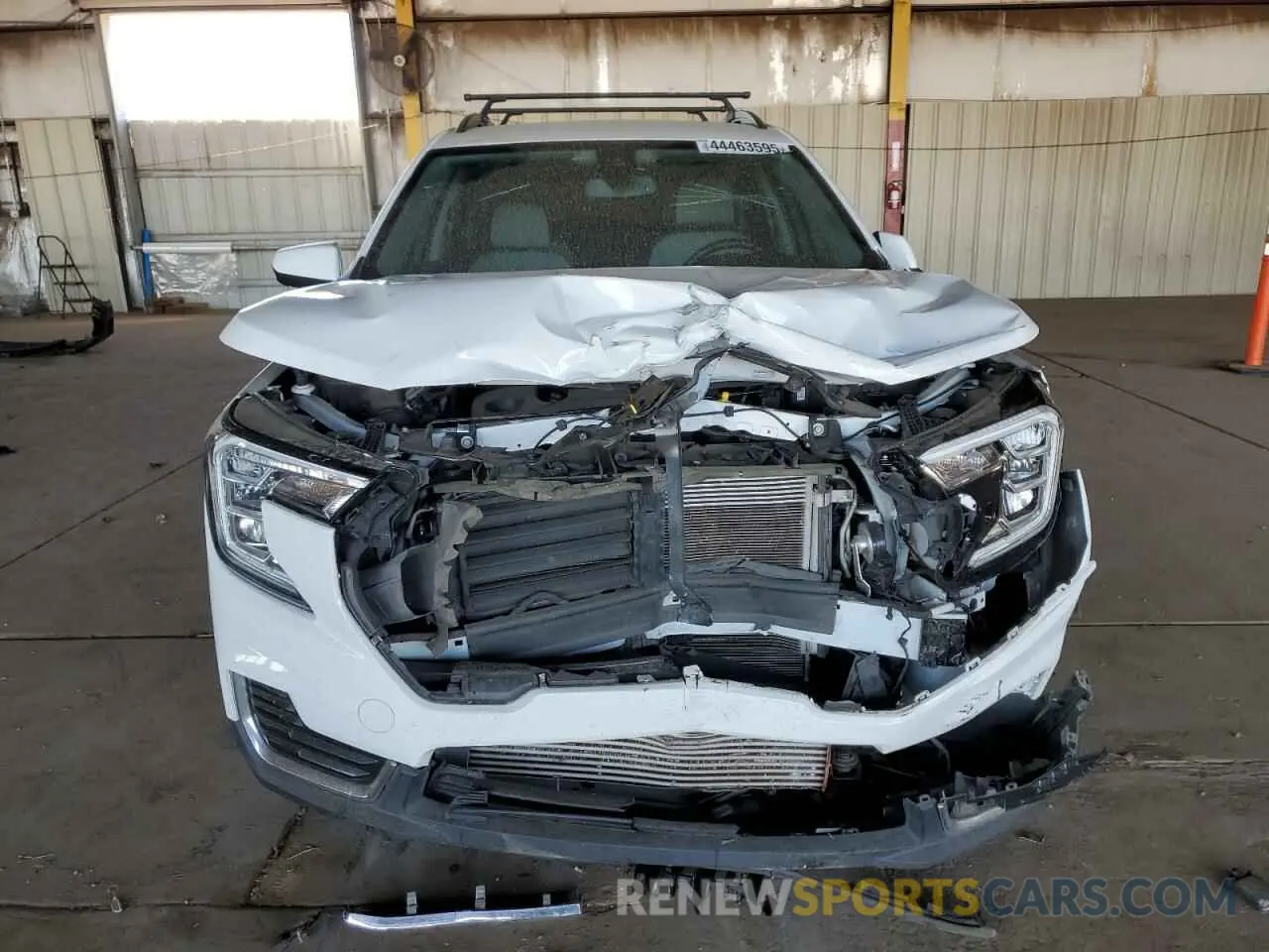 5 Photograph of a damaged car 3GKALMEV5NL297966 GMC TERRAIN 2022