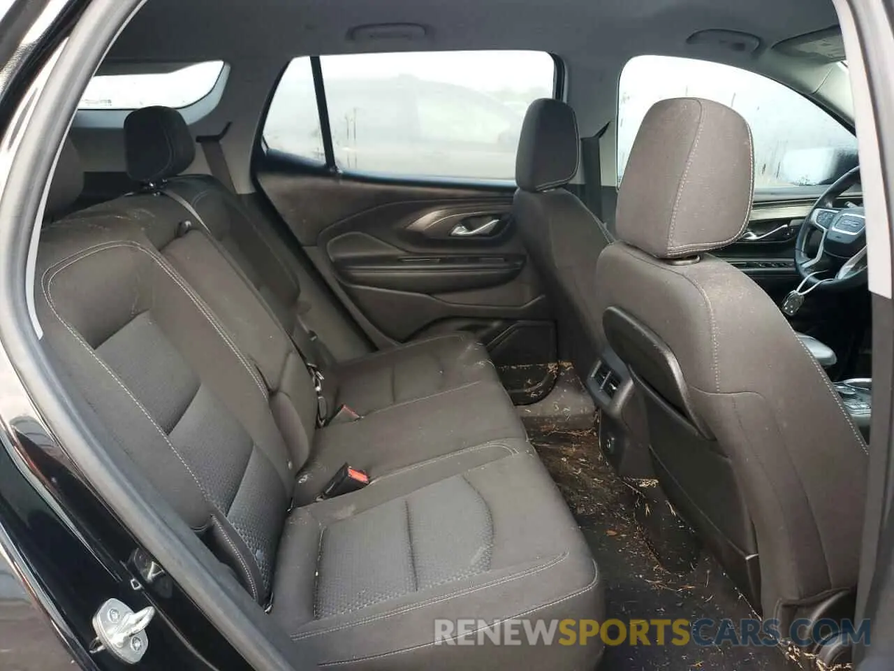 11 Photograph of a damaged car 3GKALMEV6NL144450 GMC TERRAIN 2022
