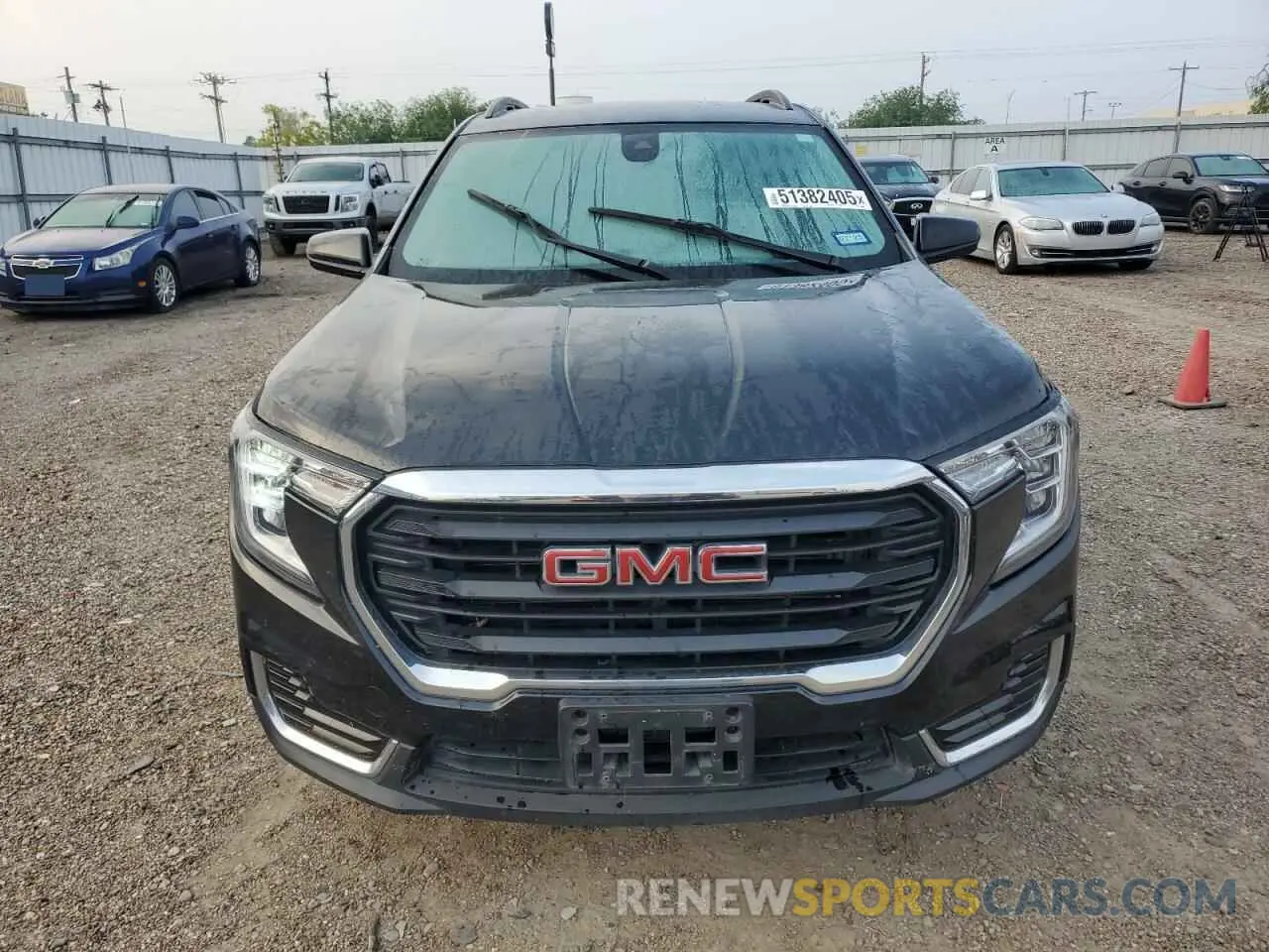 5 Photograph of a damaged car 3GKALMEV6NL144450 GMC TERRAIN 2022