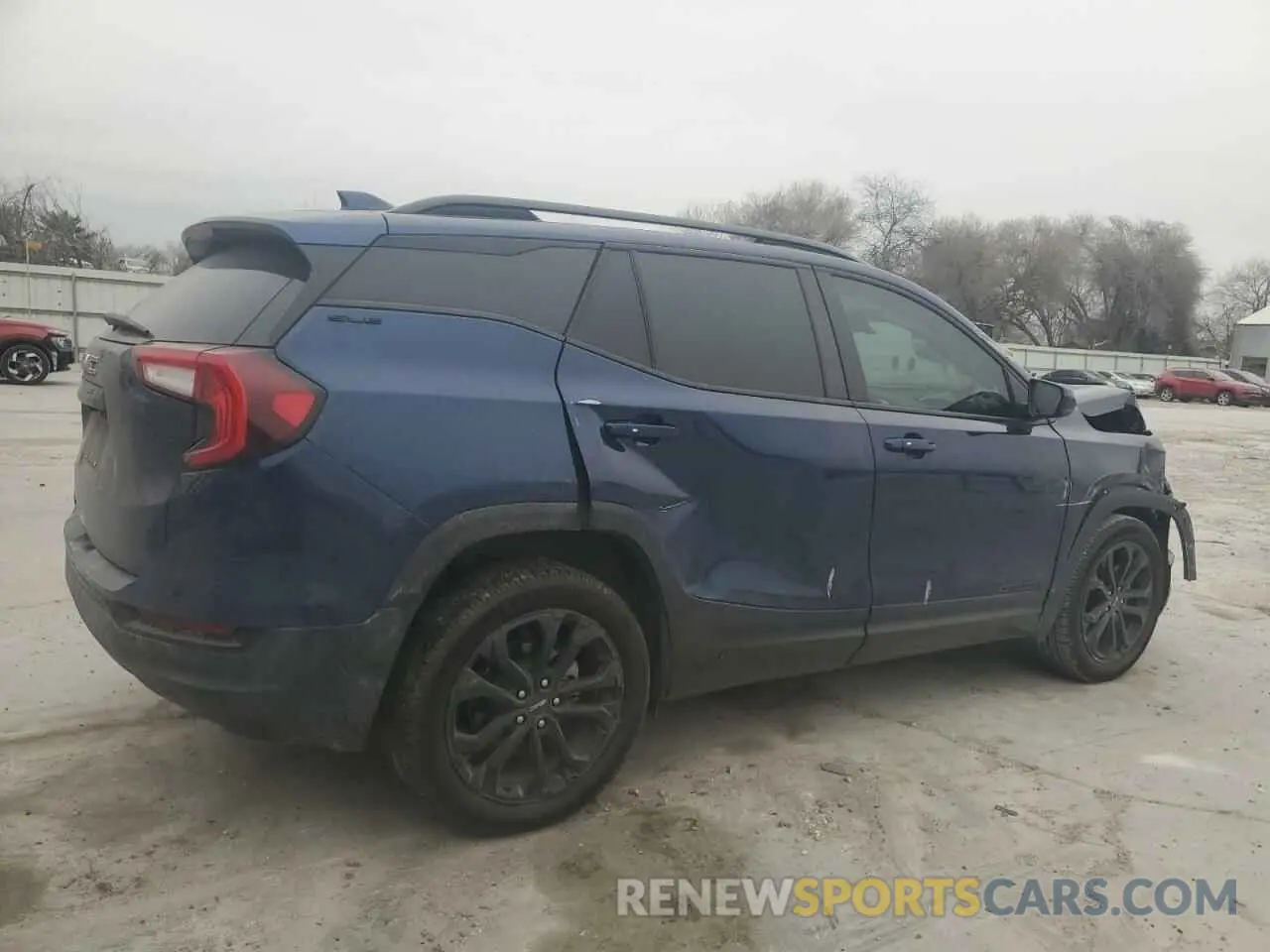 3 Photograph of a damaged car 3GKALMEV6NL177075 GMC TERRAIN 2022