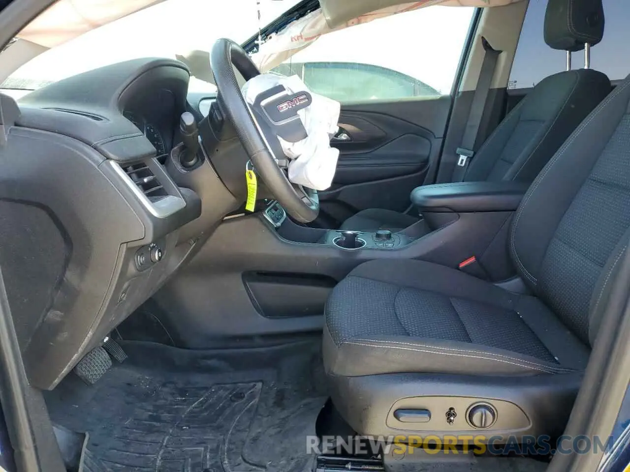 7 Photograph of a damaged car 3GKALMEV6NL177075 GMC TERRAIN 2022