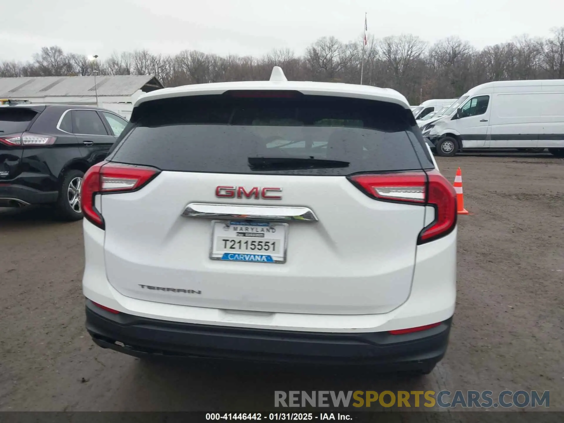 16 Photograph of a damaged car 3GKALMEV7NL105074 GMC TERRAIN 2022