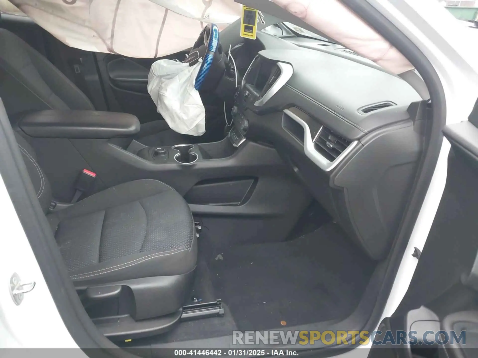 5 Photograph of a damaged car 3GKALMEV7NL105074 GMC TERRAIN 2022