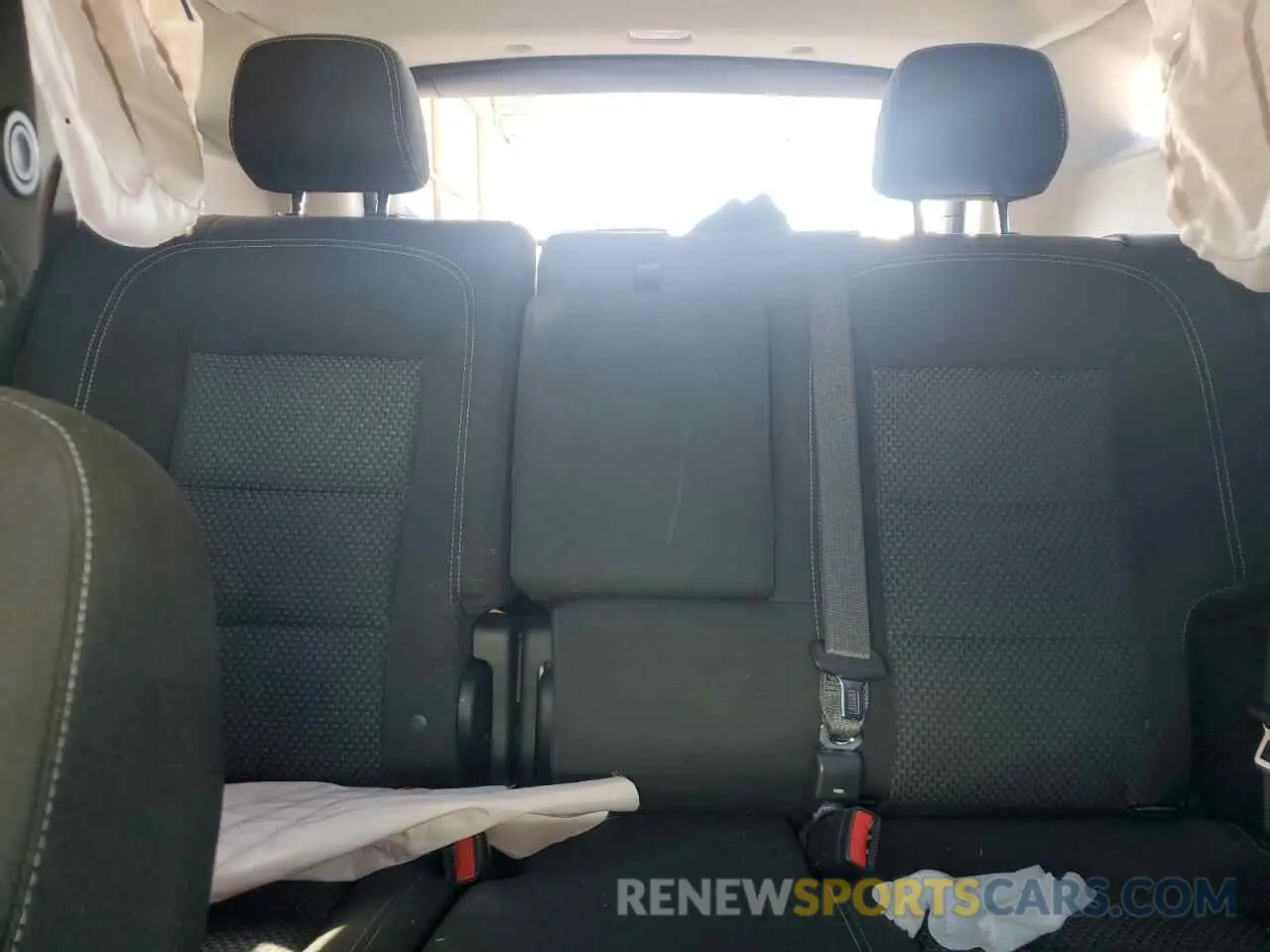 10 Photograph of a damaged car 3GKALMEV7NL233993 GMC TERRAIN 2022