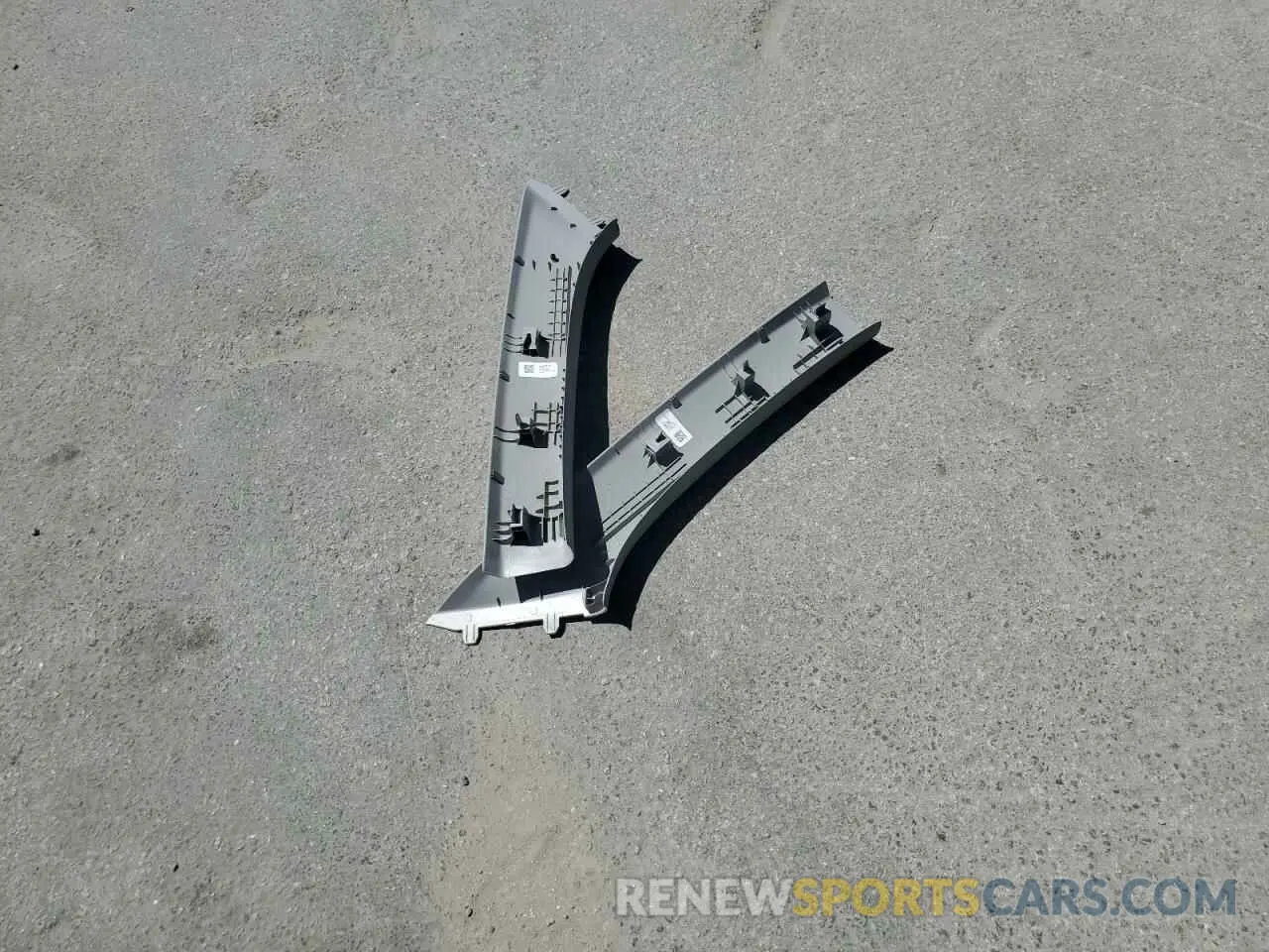 13 Photograph of a damaged car 3GKALMEV9NL114469 GMC TERRAIN 2022