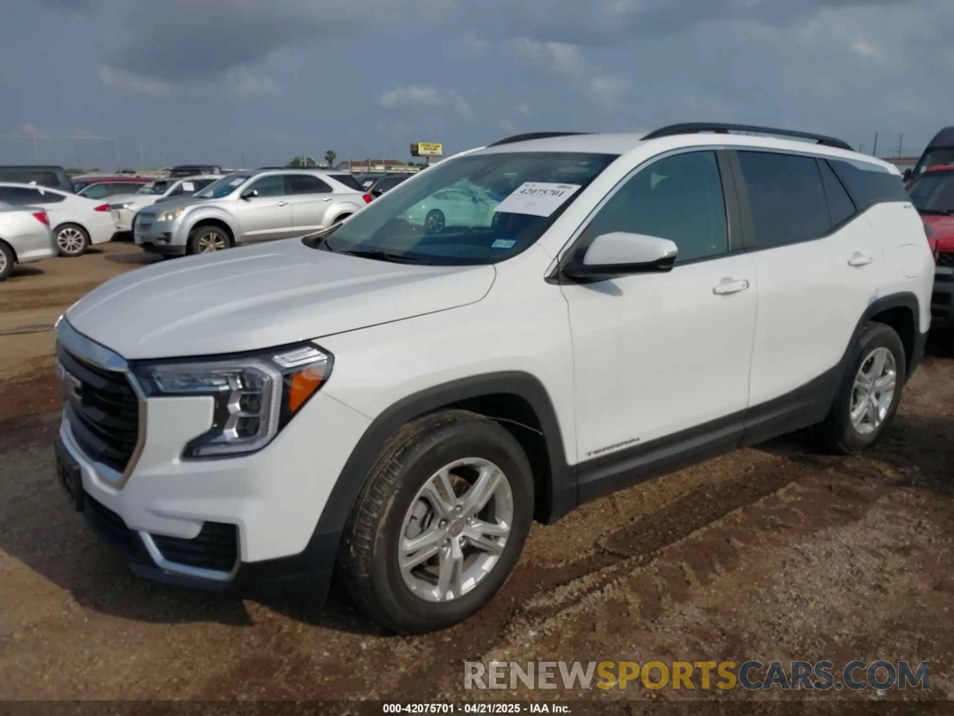 2 Photograph of a damaged car 3GKALMEV9NL134012 GMC TERRAIN 2022