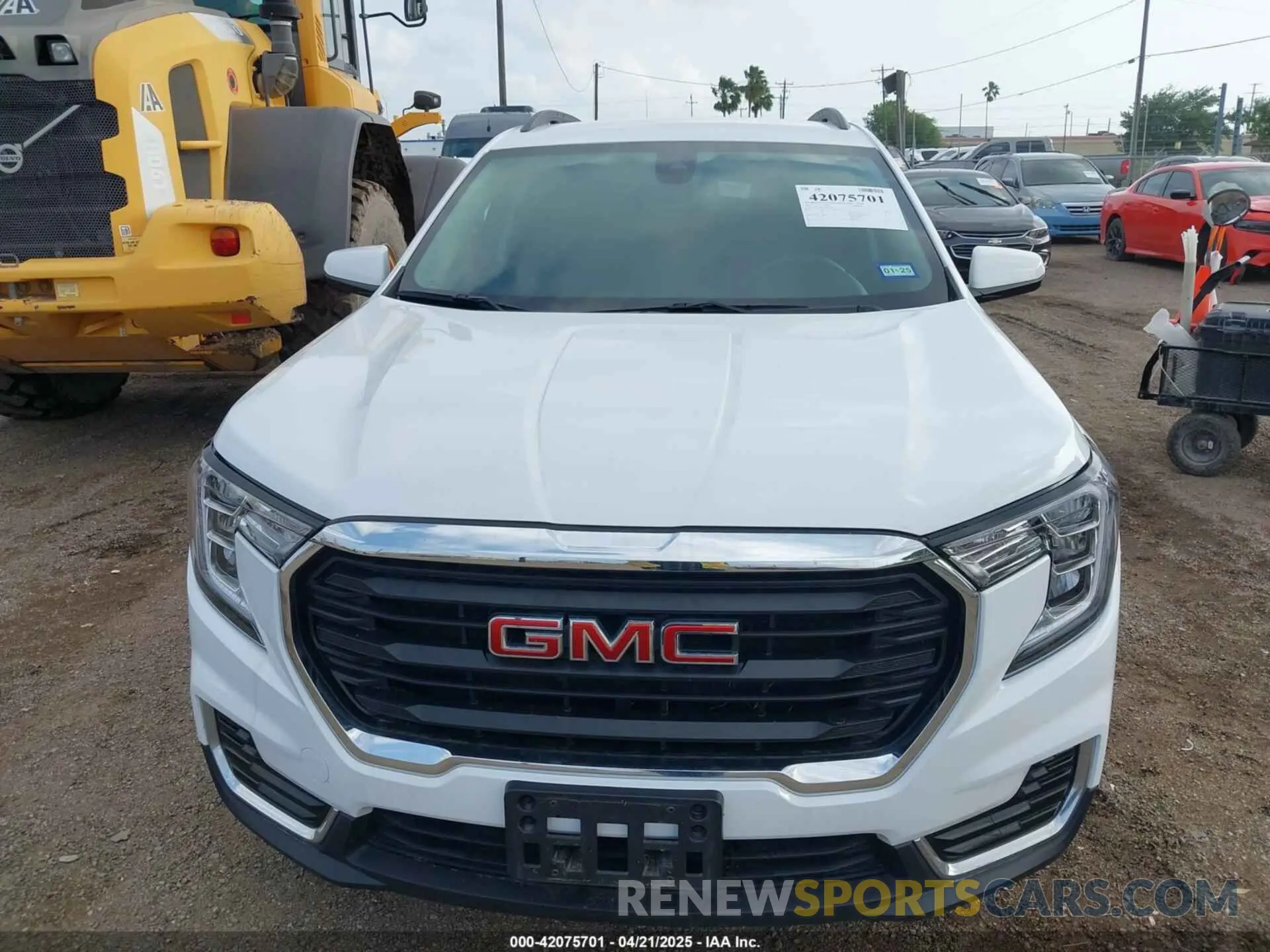 6 Photograph of a damaged car 3GKALMEV9NL134012 GMC TERRAIN 2022