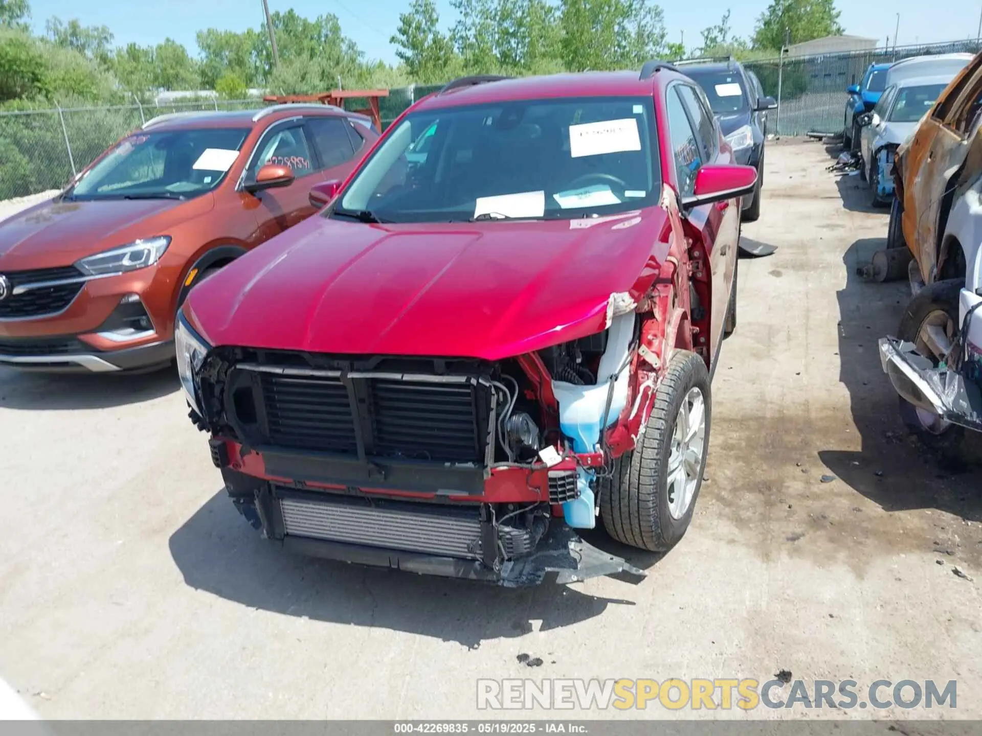13 Photograph of a damaged car 3GKALMEV9NL182044 GMC TERRAIN 2022