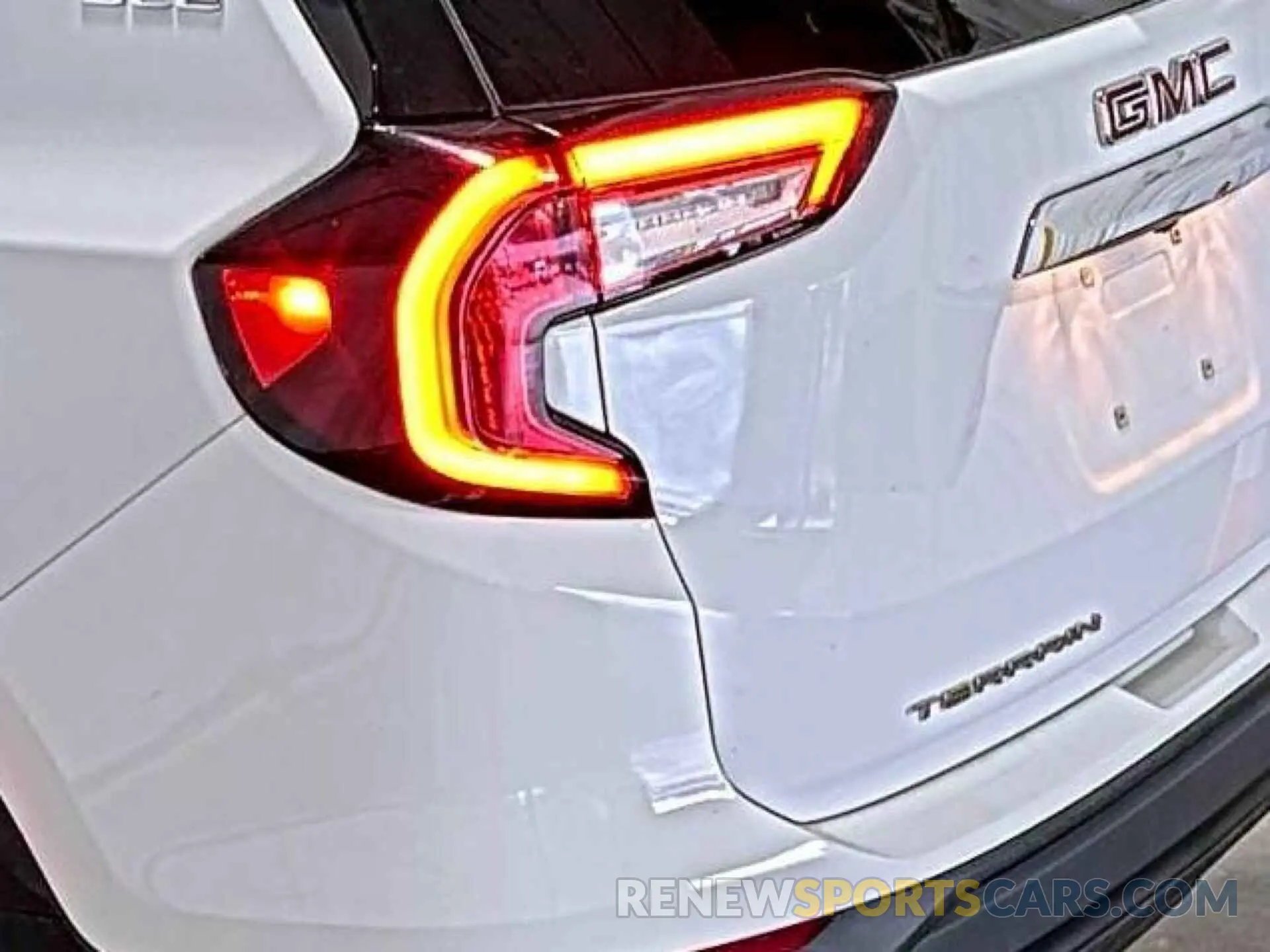 7 Photograph of a damaged car 3GKALMEV9NL212210 GMC TERRAIN 2022