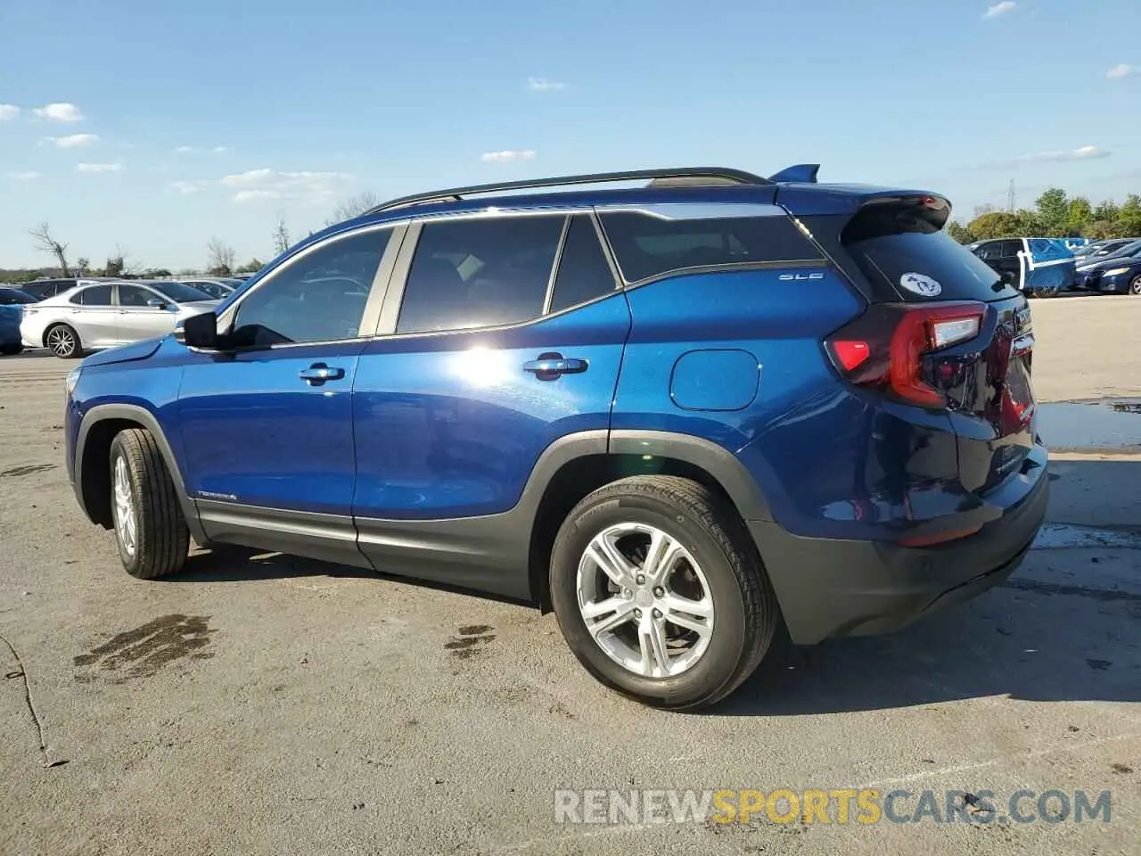 2 Photograph of a damaged car 3GKALMEV9NL284265 GMC TERRAIN 2022