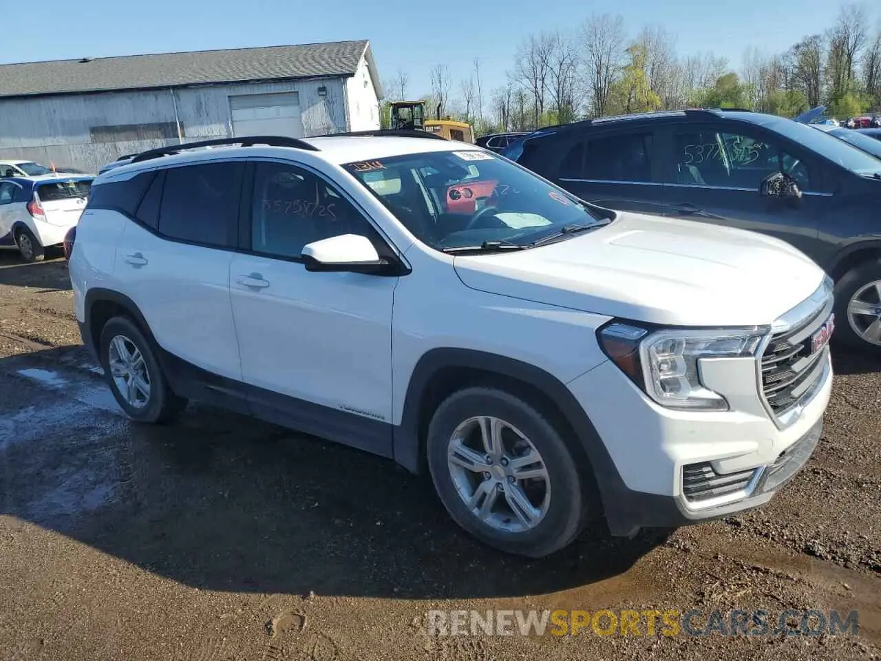 4 Photograph of a damaged car 3GKALMEV9NL296478 GMC TERRAIN 2022