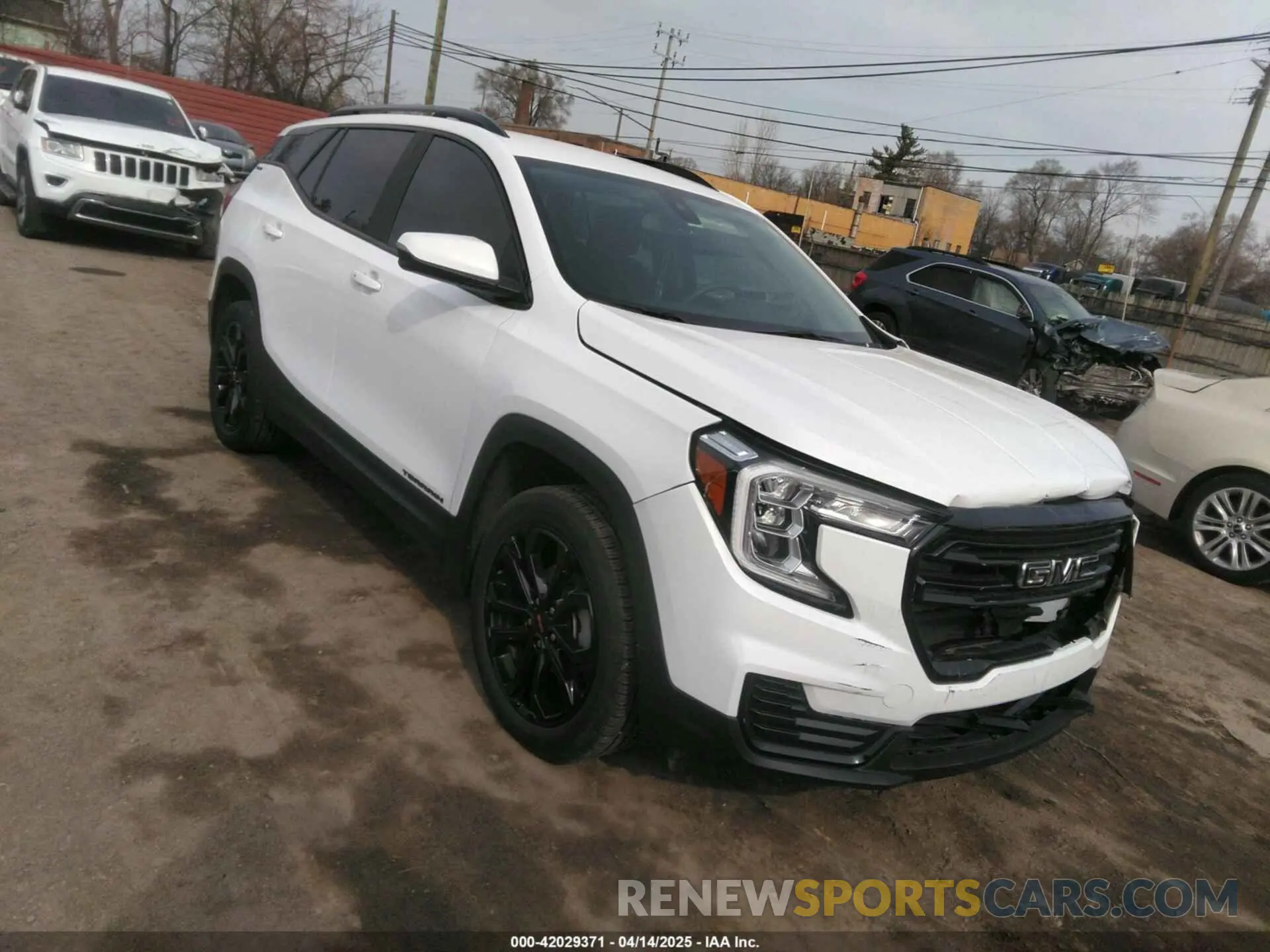 1 Photograph of a damaged car 3GKALMEVXNL170159 GMC TERRAIN 2022