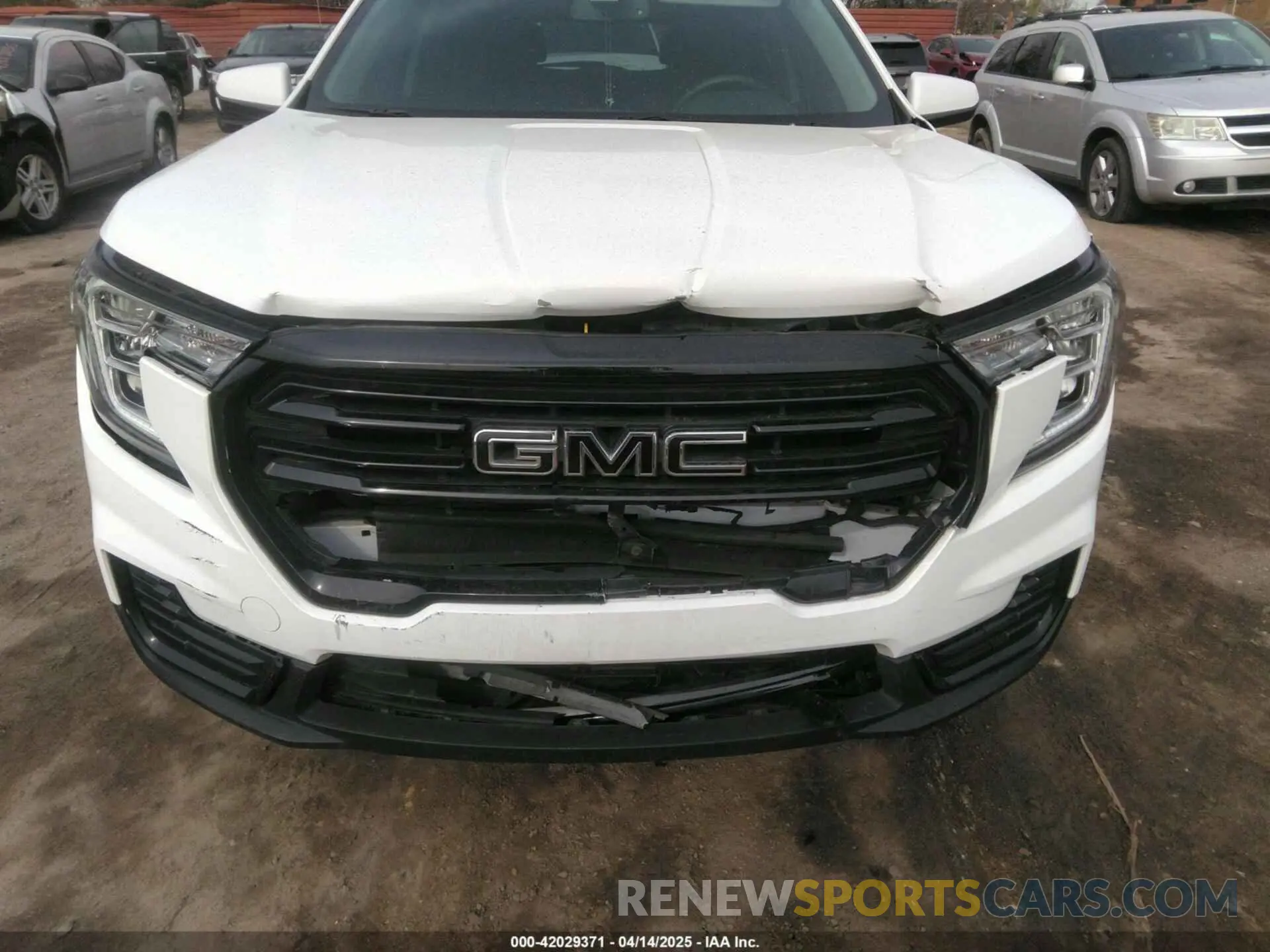 6 Photograph of a damaged car 3GKALMEVXNL170159 GMC TERRAIN 2022