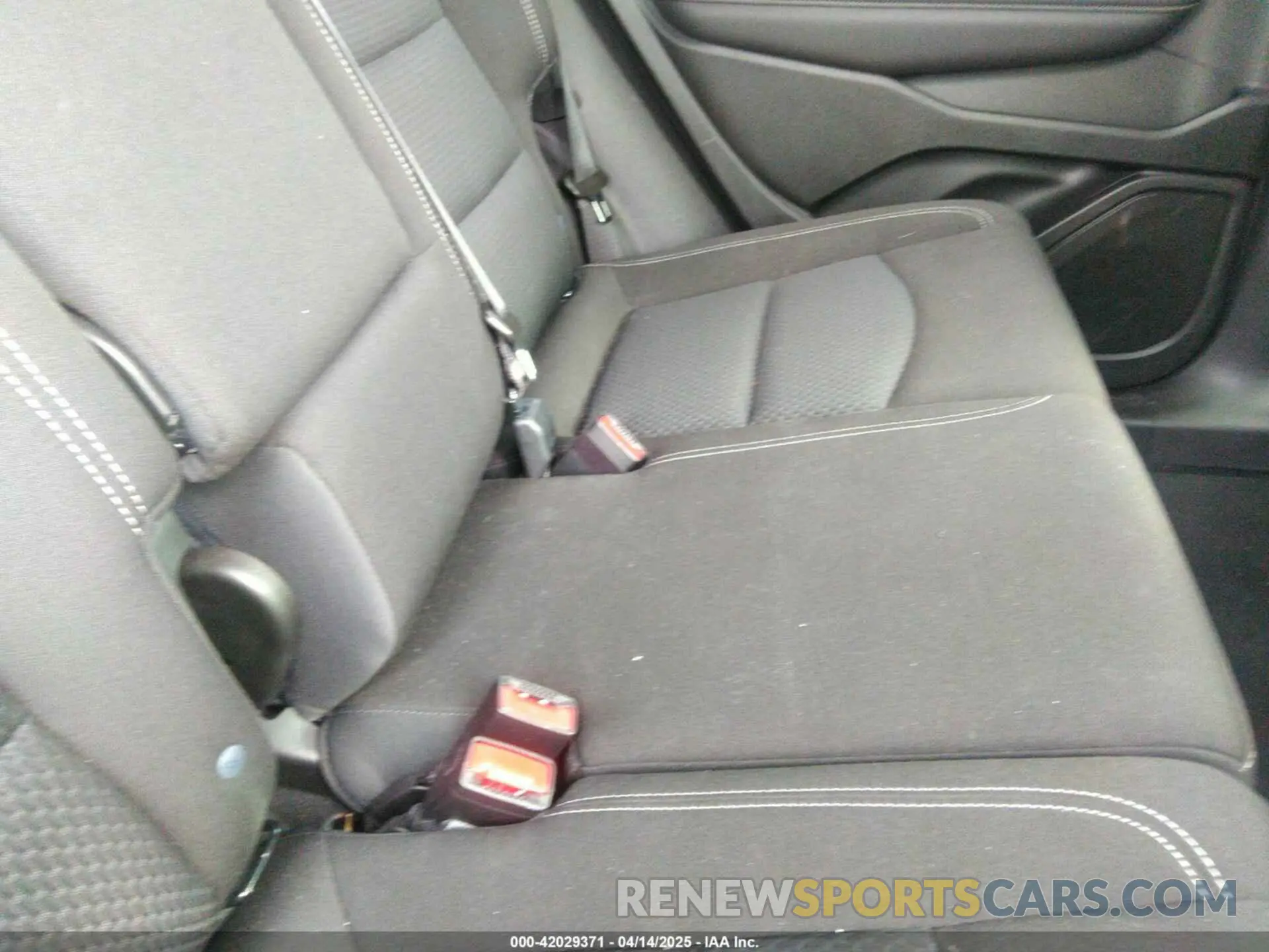 8 Photograph of a damaged car 3GKALMEVXNL170159 GMC TERRAIN 2022