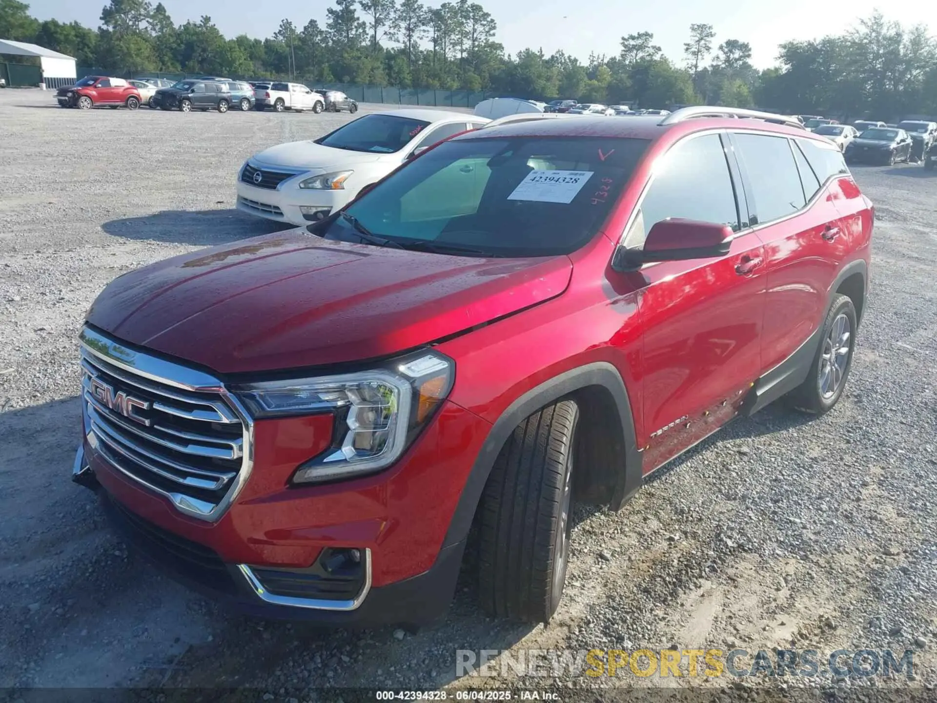 2 Photograph of a damaged car 3GKALPEV0NL157907 GMC TERRAIN 2022