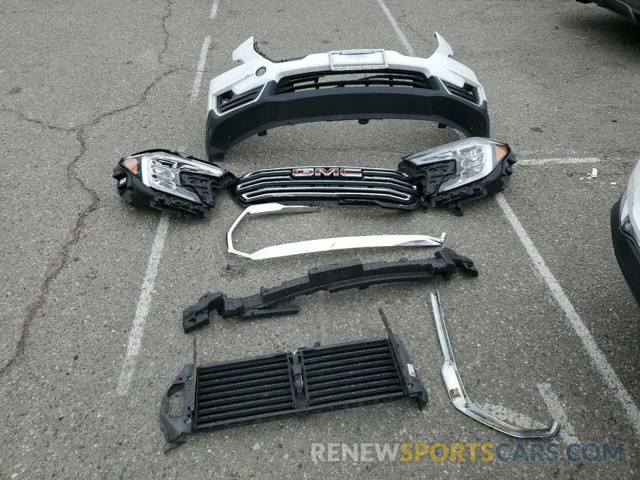 13 Photograph of a damaged car 3GKALPEV0NL211156 GMC TERRAIN 2022