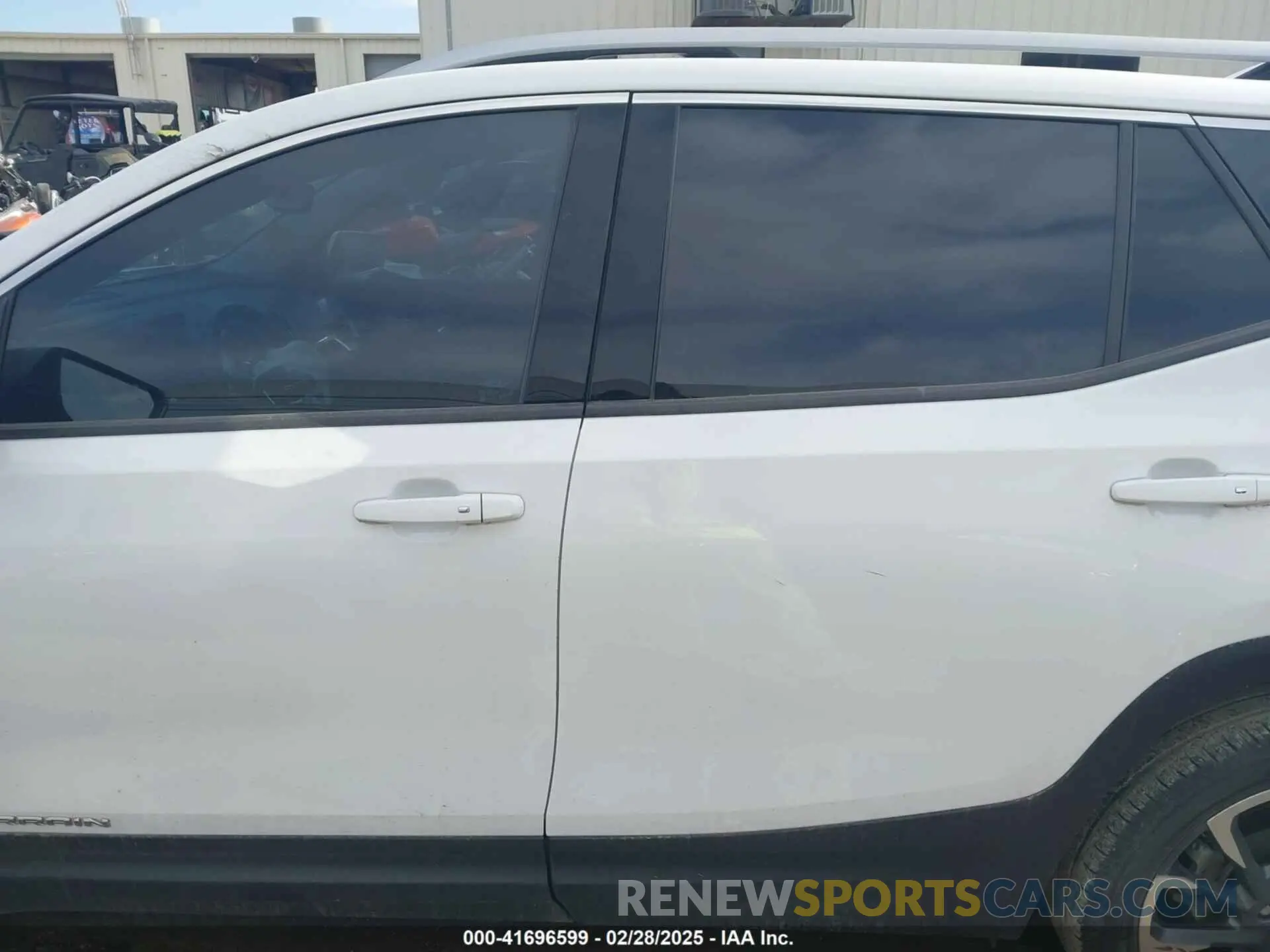 13 Photograph of a damaged car 3GKALPEV0NL224814 GMC TERRAIN 2022