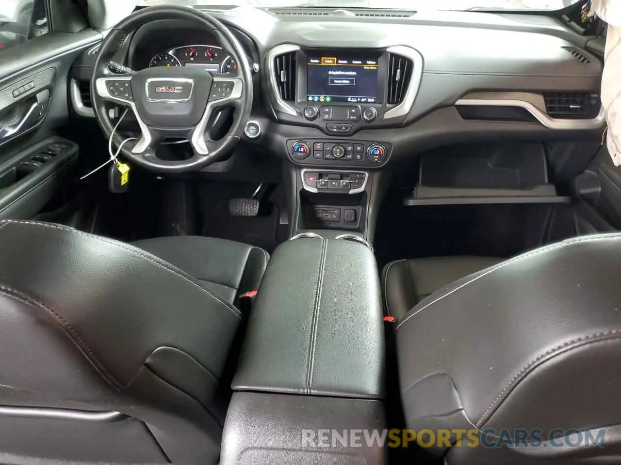 8 Photograph of a damaged car 3GKALPEV1NL261323 GMC TERRAIN 2022