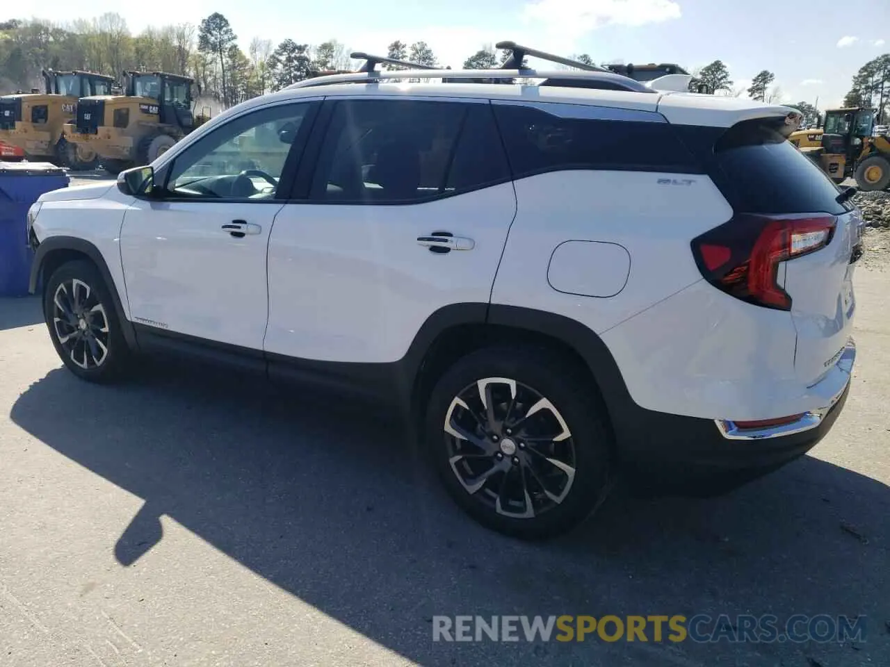 2 Photograph of a damaged car 3GKALPEV3NL118258 GMC TERRAIN 2022