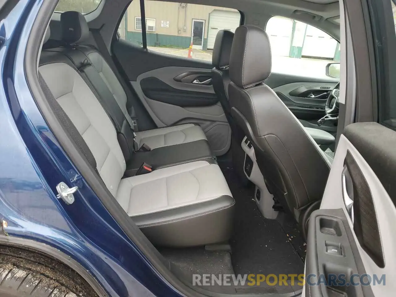 10 Photograph of a damaged car 3GKALPEV3NL132970 GMC TERRAIN 2022